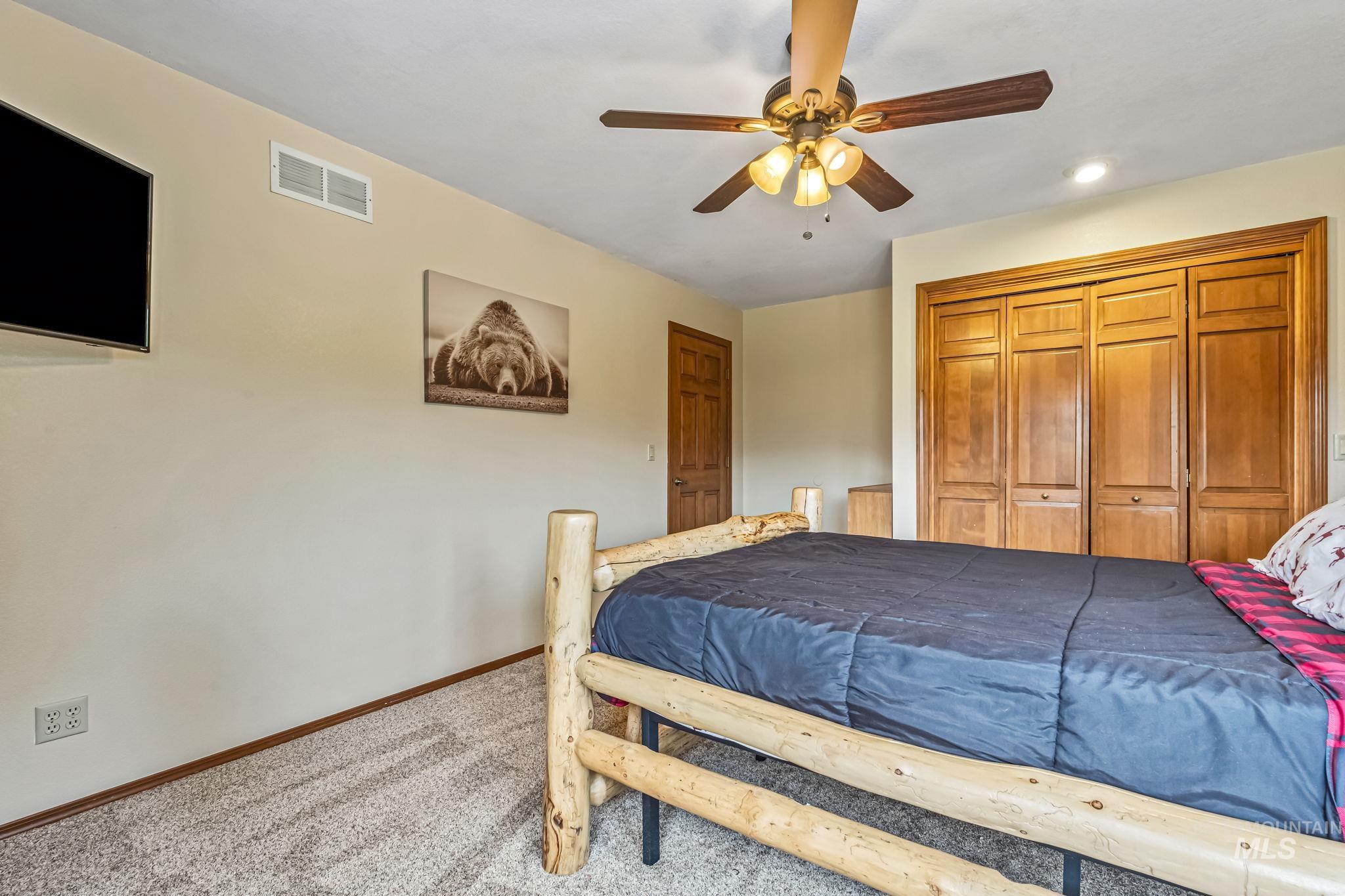 14060 Deerfield, McCall, Idaho 83638, 4 Bedrooms, 3.5 Bathrooms, Residential For Sale, Price $1,650,000, 98950206