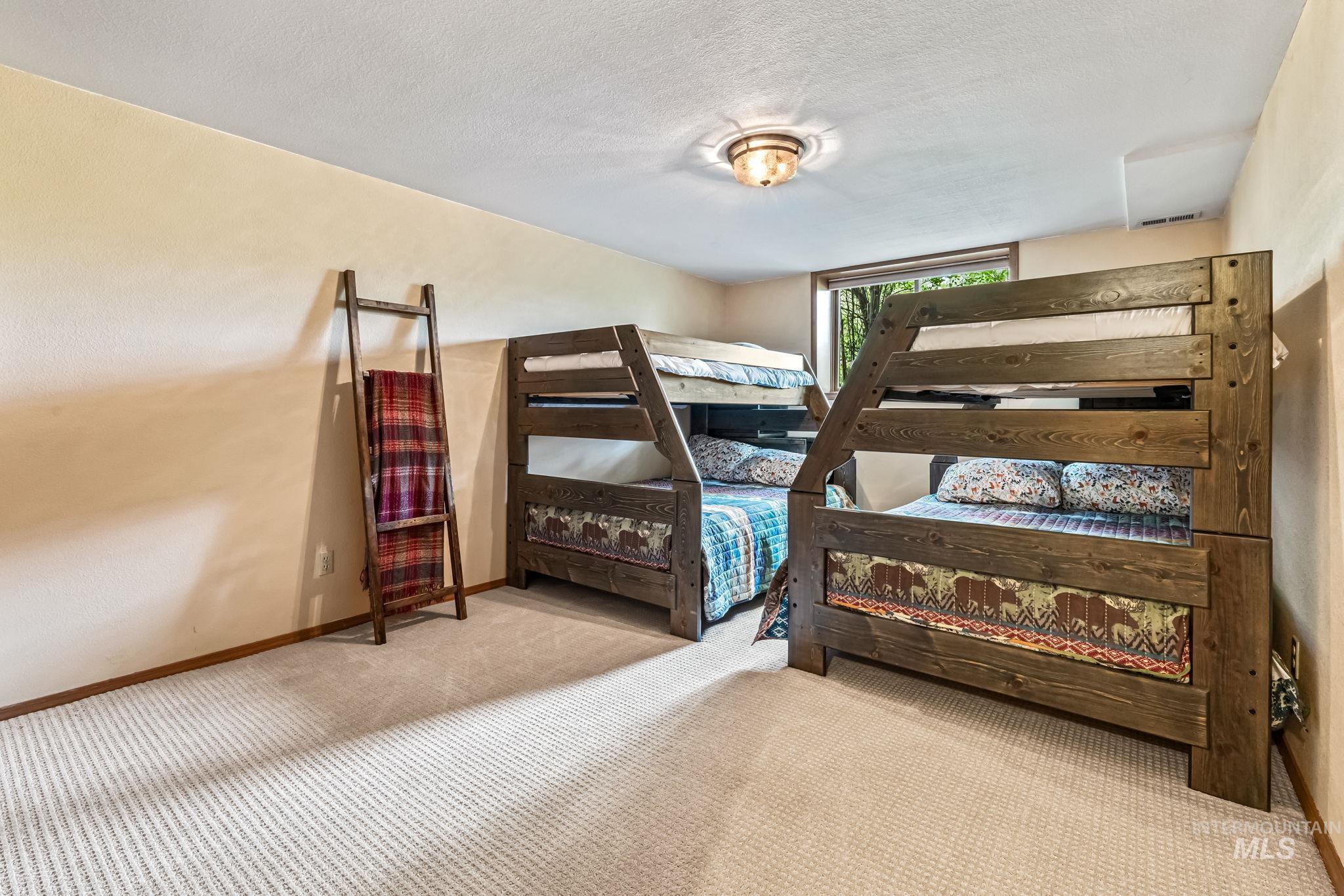 14060 Deerfield, McCall, Idaho 83638, 4 Bedrooms, 3.5 Bathrooms, Residential For Sale, Price $1,650,000, 98950206