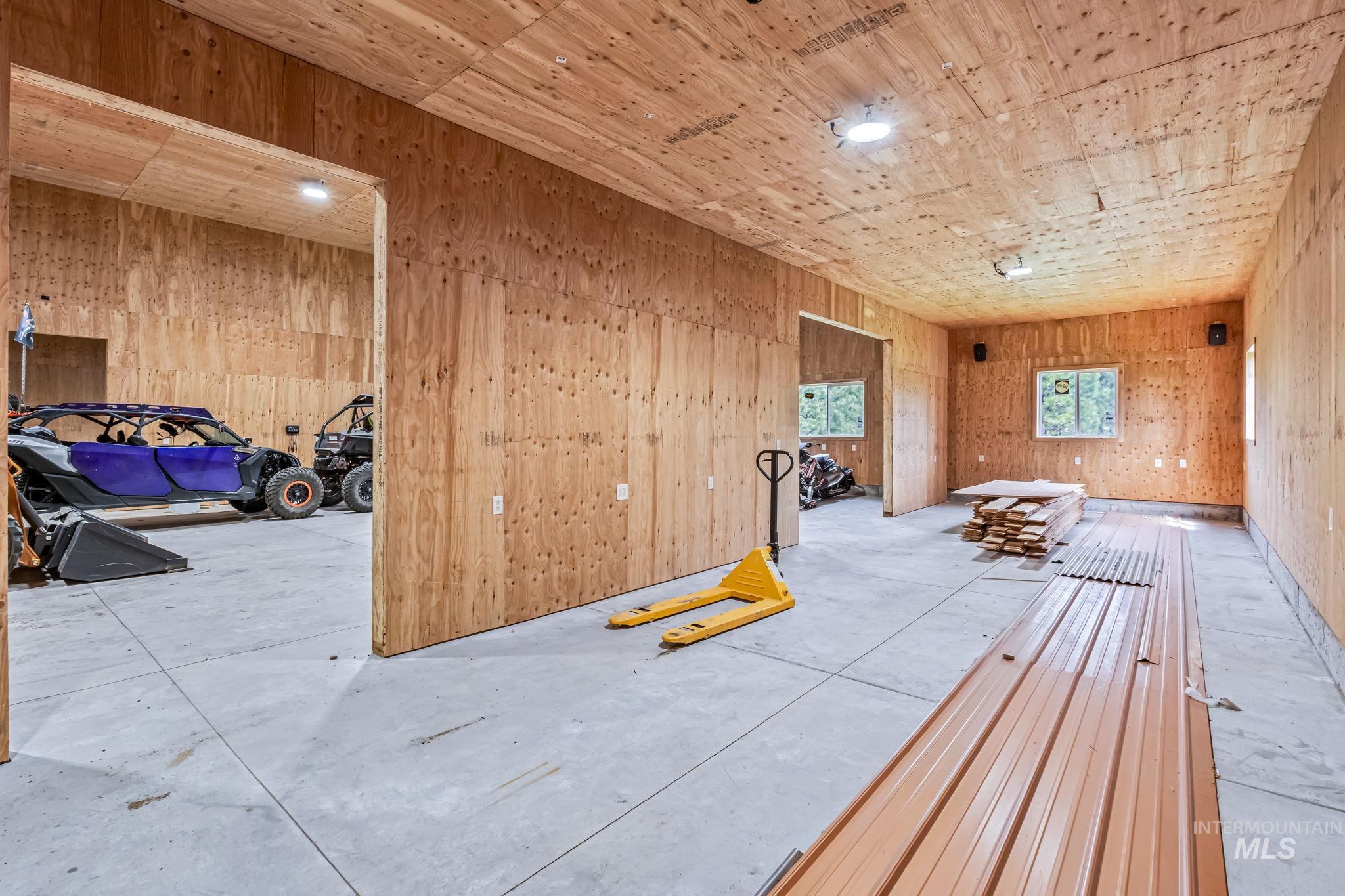 14060 Deerfield, McCall, Idaho 83638, 4 Bedrooms, 3.5 Bathrooms, Residential For Sale, Price $1,650,000, 98950206