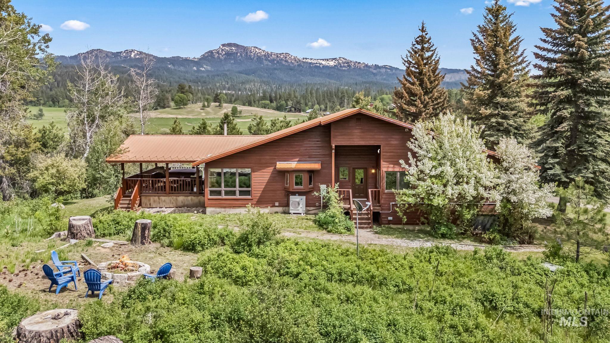 14060 Deerfield, McCall, Idaho 83638, 4 Bedrooms, 3.5 Bathrooms, Residential For Sale, Price $1,650,000, 98950206
