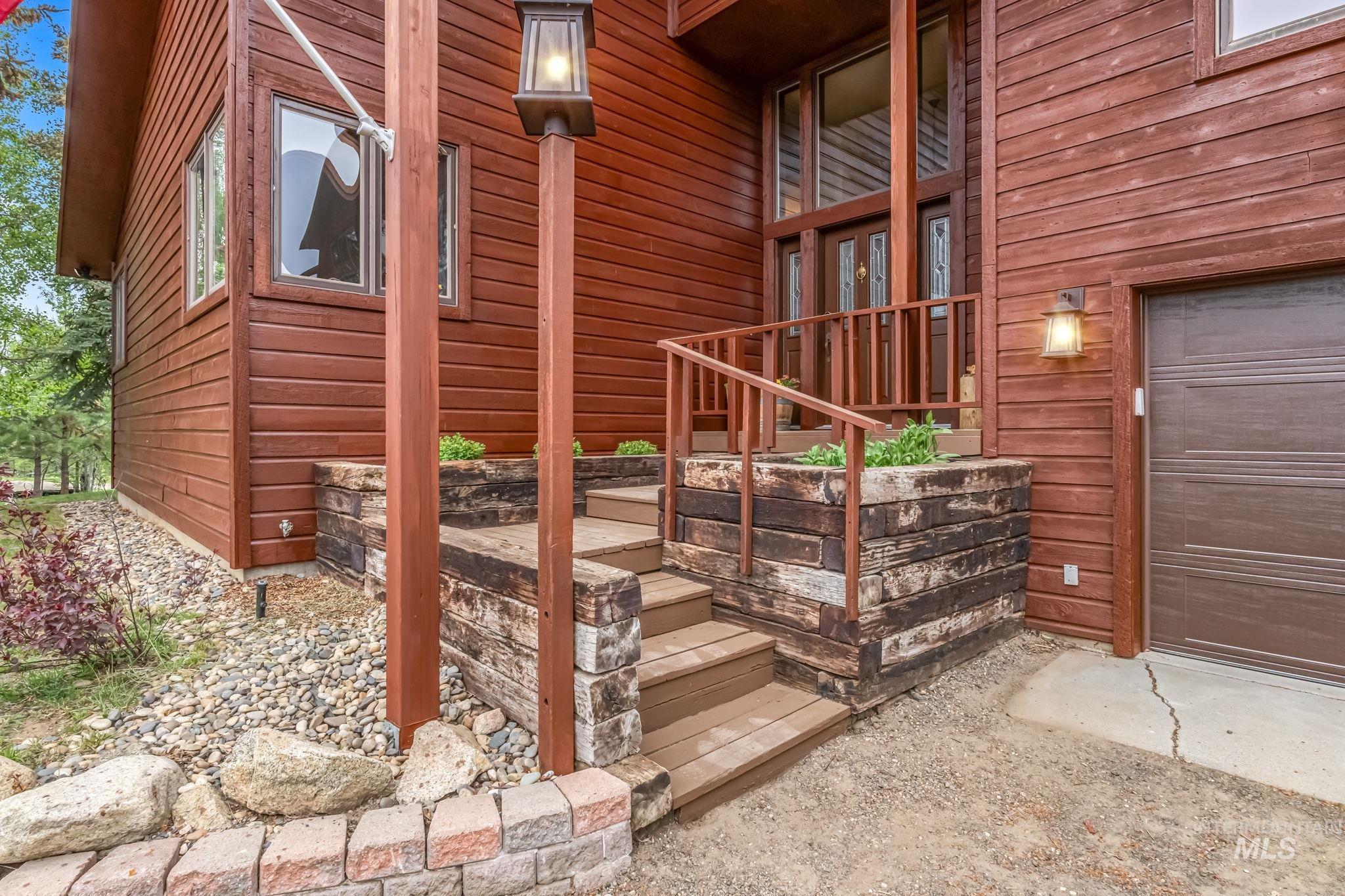 14060 Deerfield, McCall, Idaho 83638, 4 Bedrooms, 3.5 Bathrooms, Residential For Sale, Price $1,650,000, 98950206