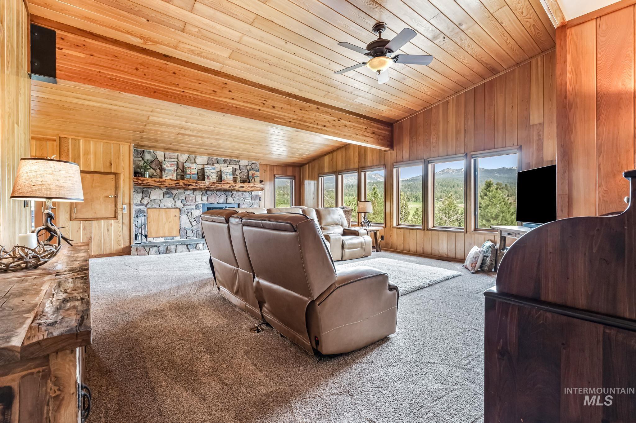 14060 Deerfield, McCall, Idaho 83638, 4 Bedrooms, 3.5 Bathrooms, Residential For Sale, Price $1,650,000, 98950206