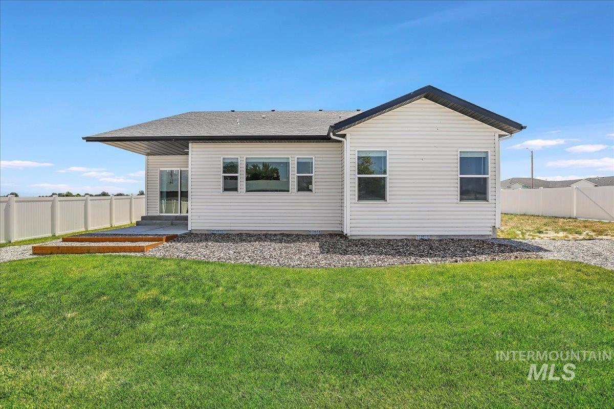 503 April Ave, Twin Falls, Idaho 83301, 3 Bedrooms, 2 Bathrooms, Residential For Sale, Price $415,000, 98950216