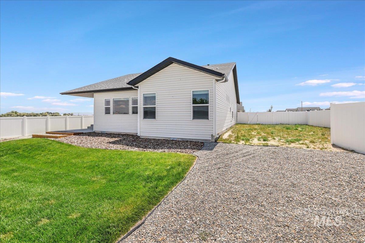 503 April Ave, Twin Falls, Idaho 83301, 3 Bedrooms, 2 Bathrooms, Residential For Sale, Price $415,000, 98950216