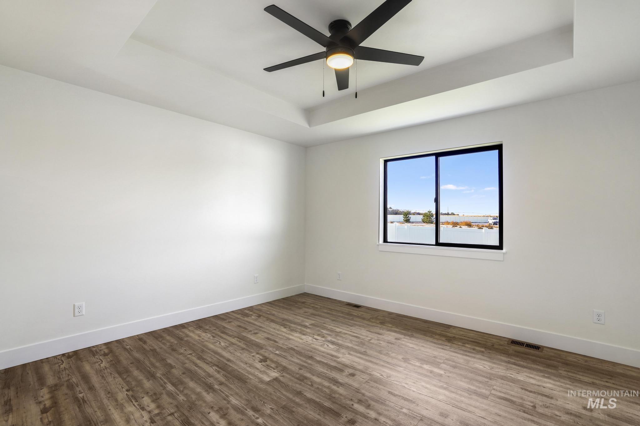 958 Gregory Way, Twin Falls, Idaho 83301, 4 Bedrooms, 2 Bathrooms, Residential For Sale, Price $416,000, 98950220