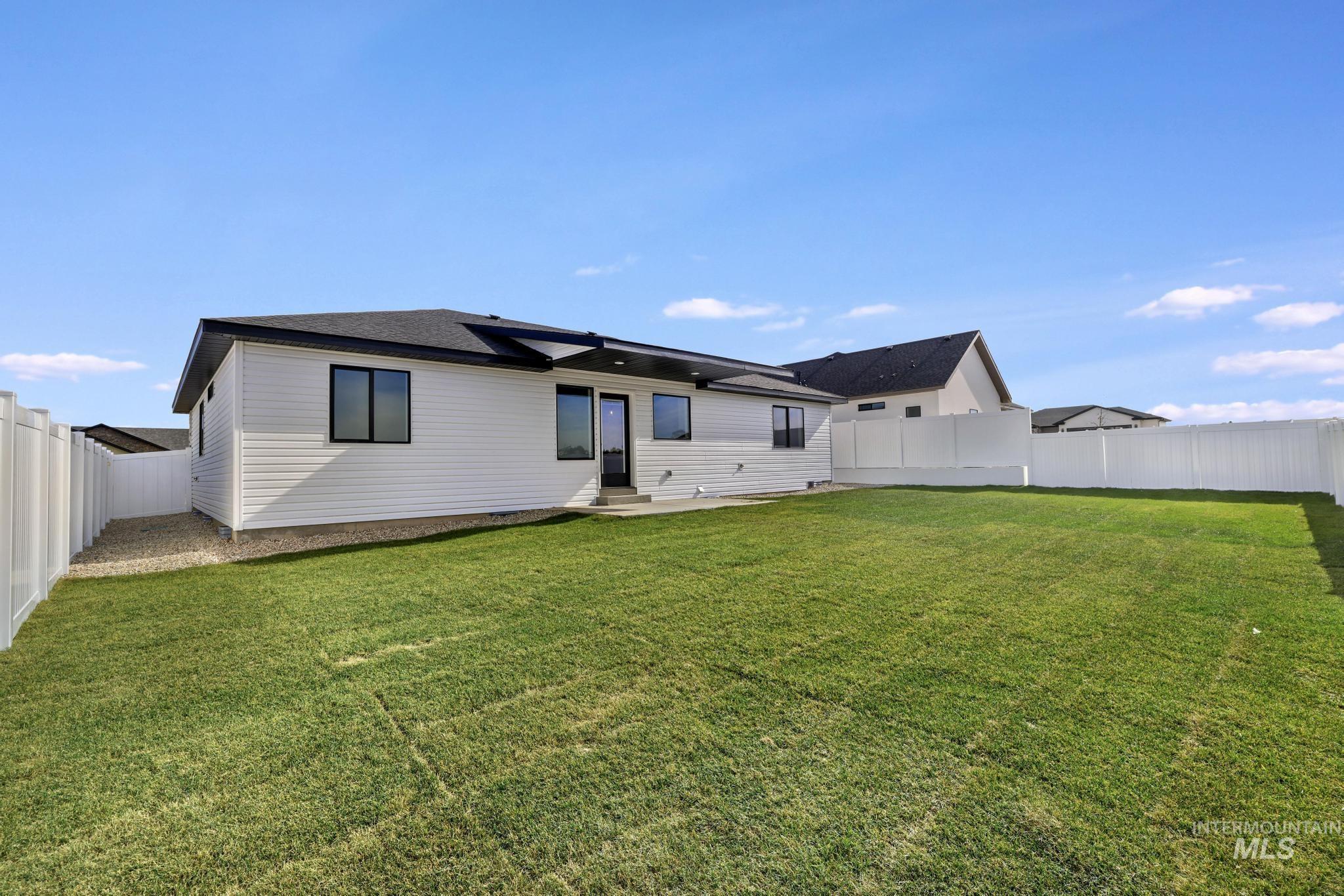 958 Gregory Way, Twin Falls, Idaho 83301, 4 Bedrooms, 2 Bathrooms, Residential For Sale, Price $416,000, 98950220