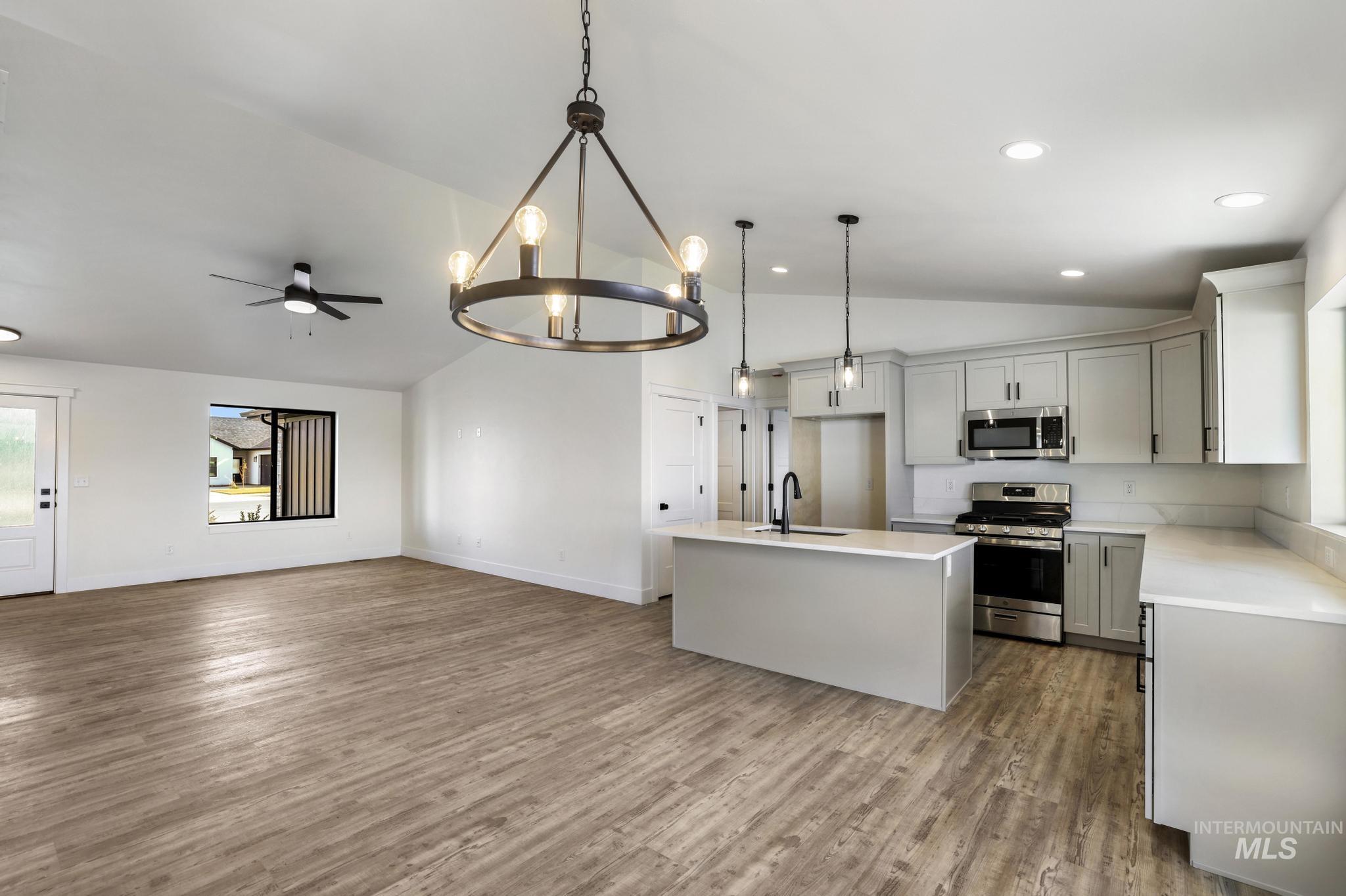 958 Gregory Way, Twin Falls, Idaho 83301, 4 Bedrooms, 2 Bathrooms, Residential For Sale, Price $416,000, 98950220