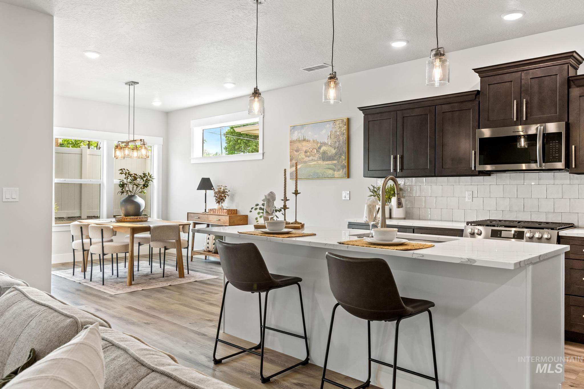 1753 E. Grayson, Meridian, Idaho 83642, 3 Bedrooms, 2 Bathrooms, Residential For Sale, Price $524,900, 98950227