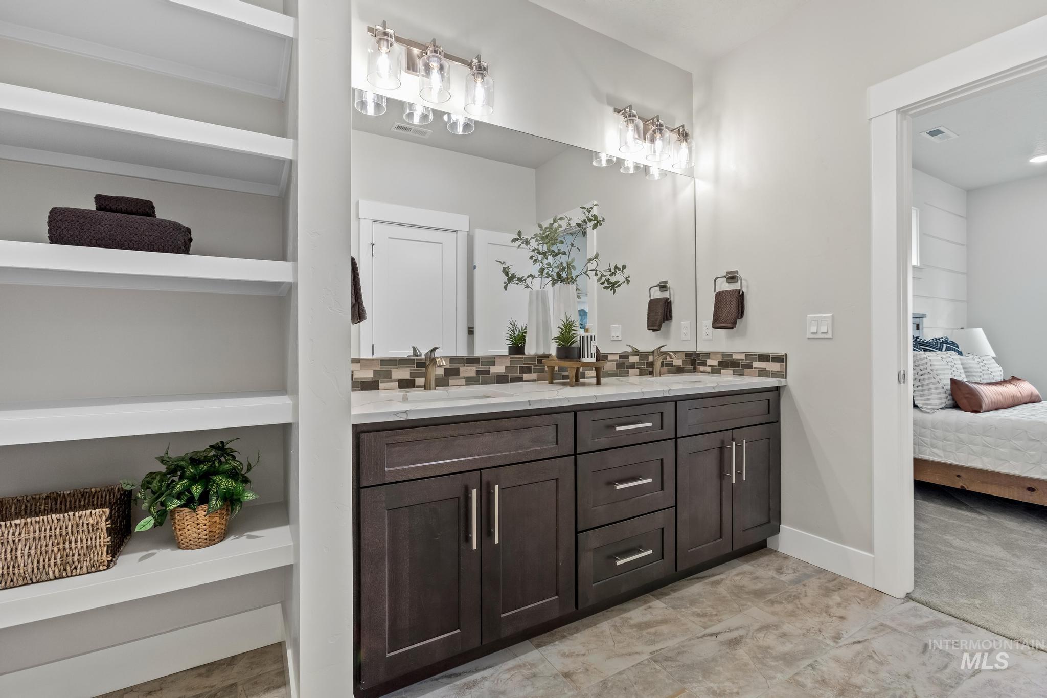 1753 E. Grayson, Meridian, Idaho 83642, 3 Bedrooms, 2 Bathrooms, Residential For Sale, Price $524,900, 98950227