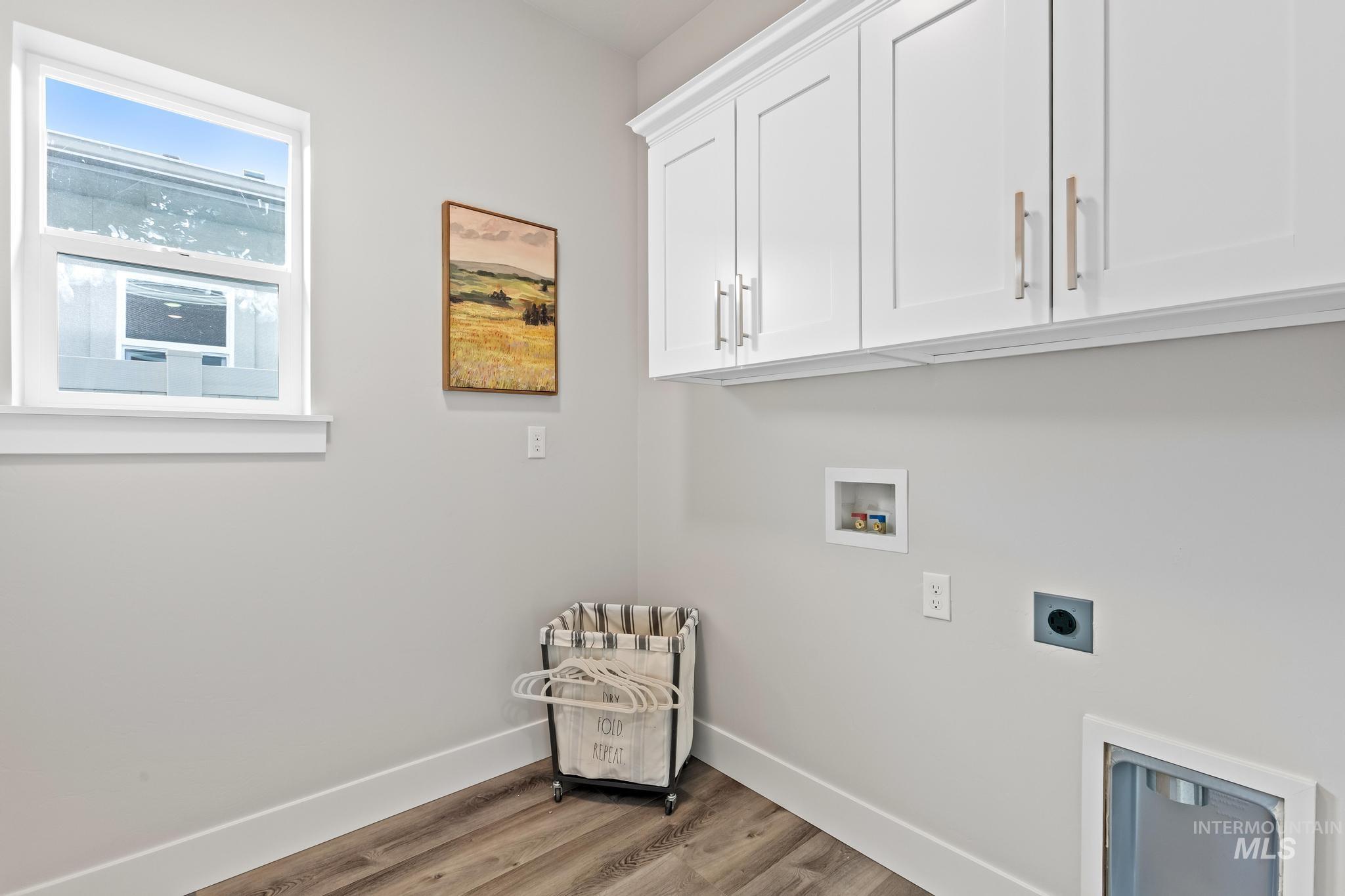 1753 E. Grayson, Meridian, Idaho 83642, 3 Bedrooms, 2 Bathrooms, Residential For Sale, Price $524,900, 98950227