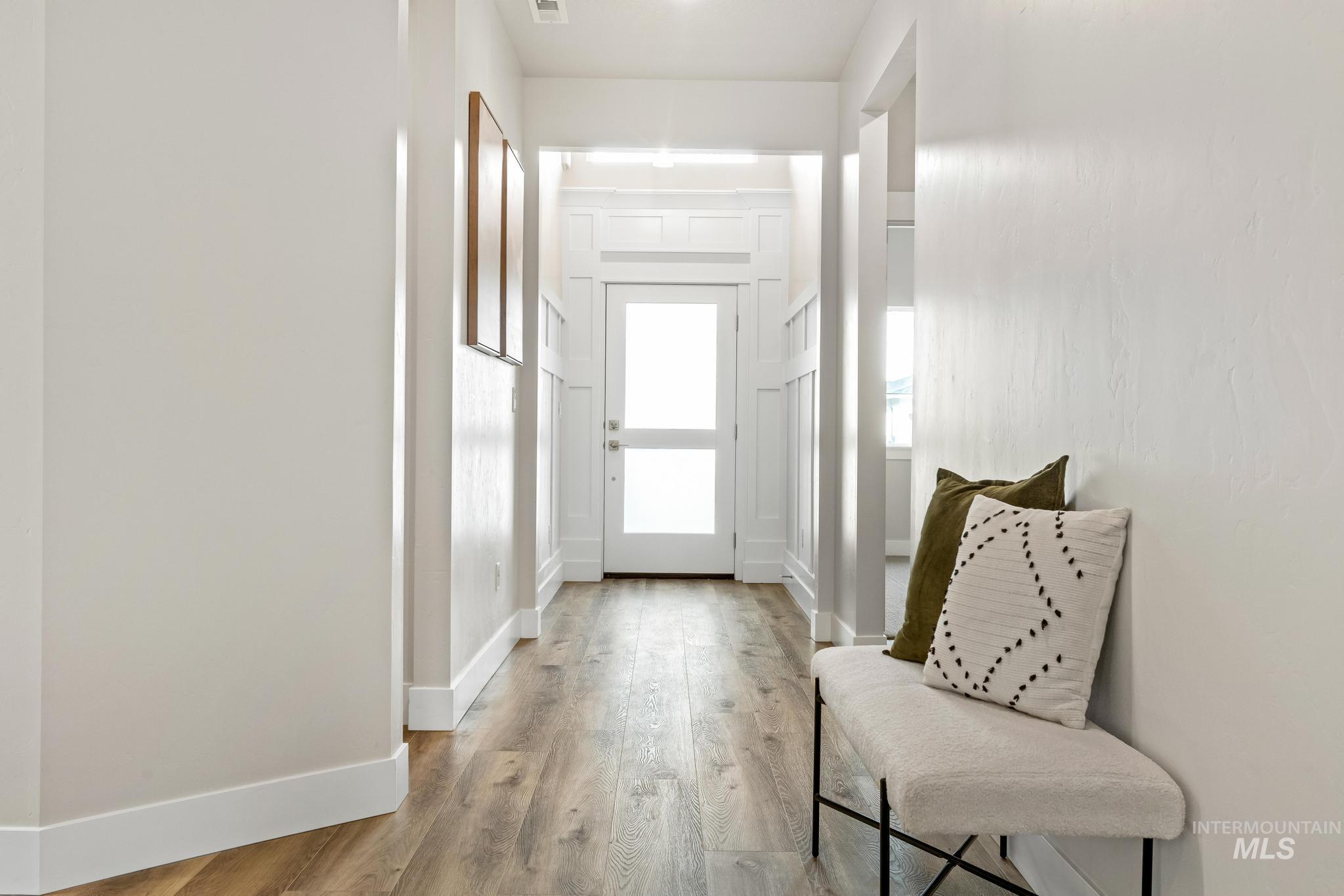 1753 E. Grayson, Meridian, Idaho 83642, 3 Bedrooms, 2 Bathrooms, Residential For Sale, Price $524,900, 98950227