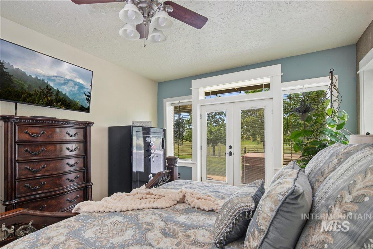 5880 Sweet Ola Hwy, Sweet, Idaho 83670, 4 Bedrooms, 3.5 Bathrooms, Residential For Sale, Price $1,348,000, 98950237