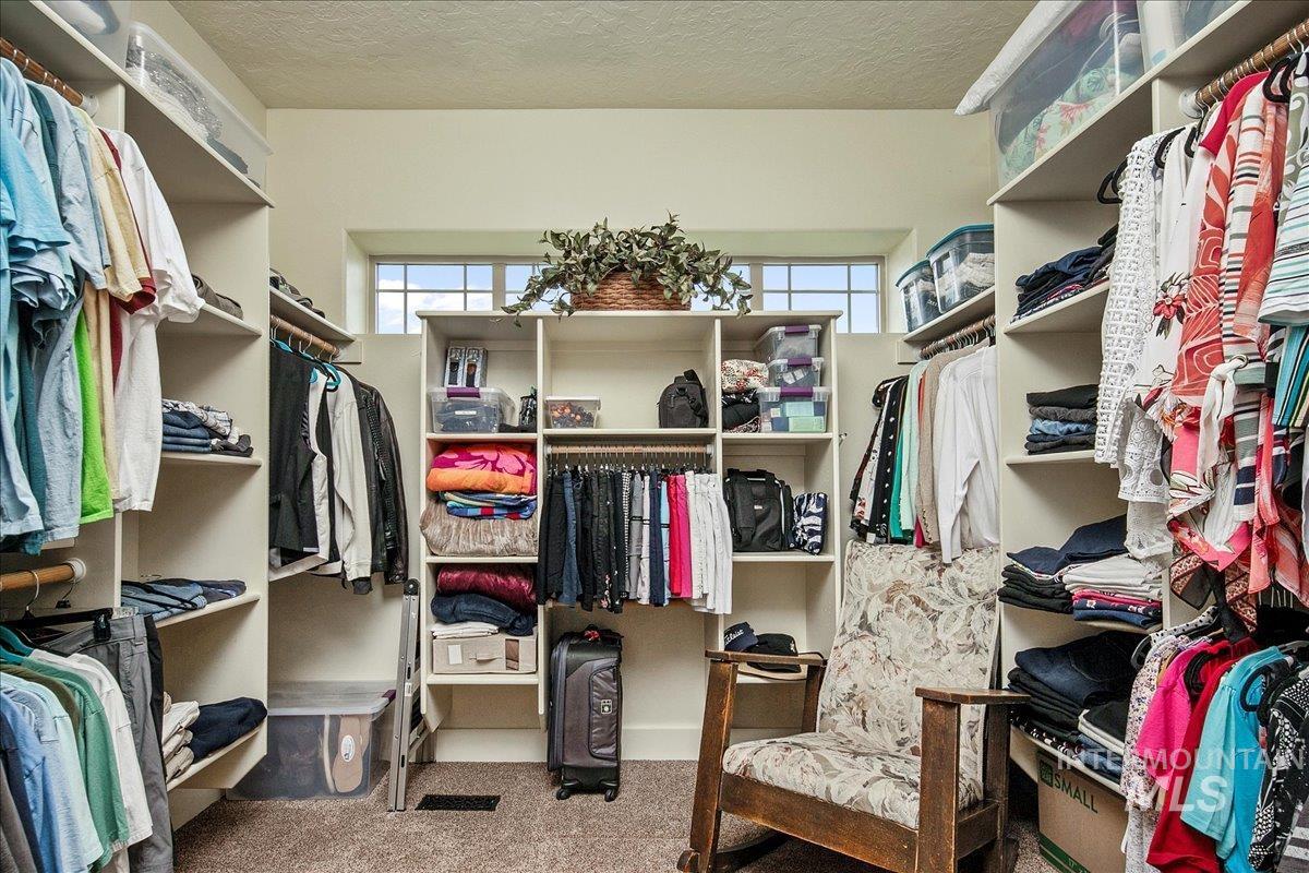 5880 Sweet Ola Hwy, Sweet, Idaho 83670, 4 Bedrooms, 3.5 Bathrooms, Residential For Sale, Price $1,348,000, 98950237