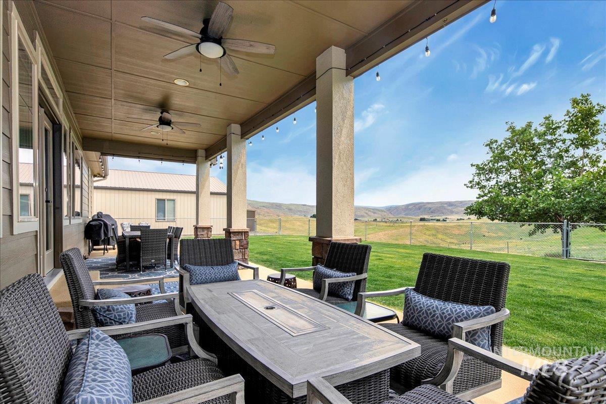 5880 Sweet Ola Hwy, Sweet, Idaho 83670, 4 Bedrooms, 3.5 Bathrooms, Residential For Sale, Price $1,348,000, 98950237