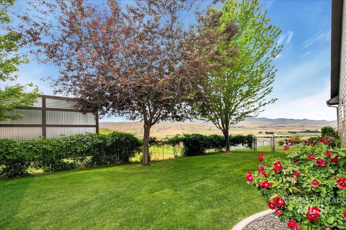 5880 Sweet Ola Hwy, Sweet, Idaho 83670, 4 Bedrooms, 3.5 Bathrooms, Residential For Sale, Price $1,348,000, 98950237