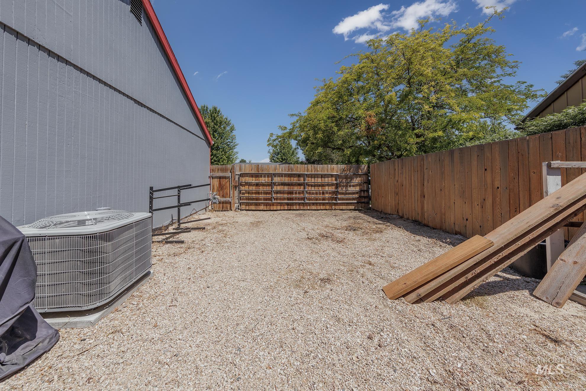 5132 S Council Bluffs Way, Boise, Idaho 83716, 3 Bedrooms, 2 Bathrooms, Residential For Sale, Price $530,000, 98950241