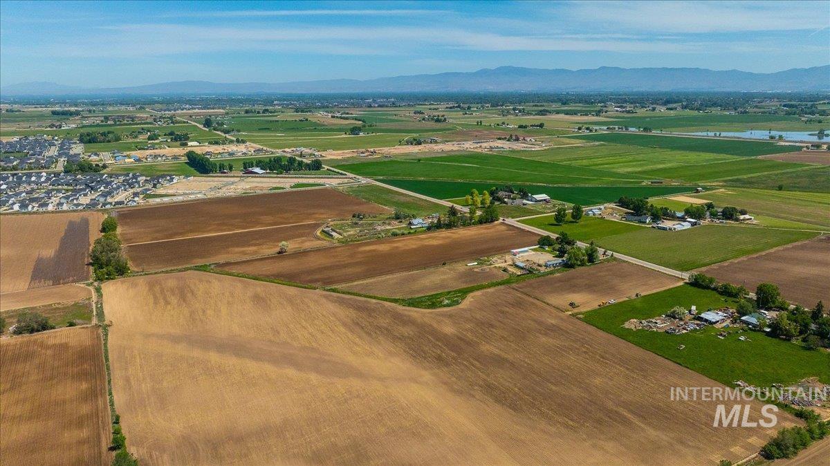 2303 N Locust Grove, Kuna, Idaho 83634, 5 Bedrooms, 3.5 Bathrooms, Residential For Sale, Price $2,500,000, 98950243