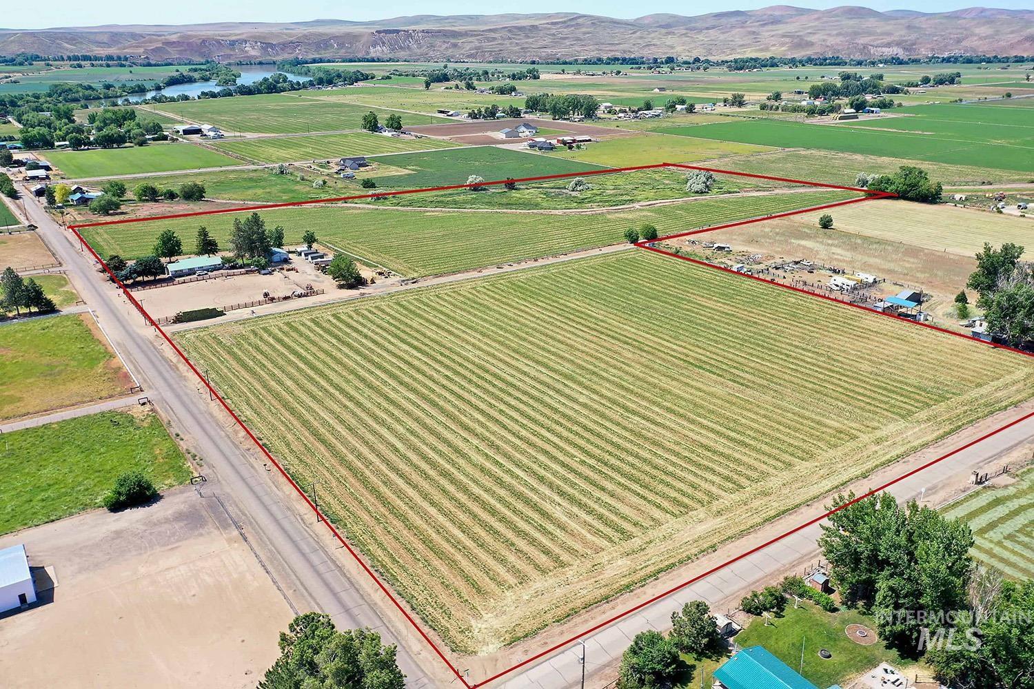 733 Pringle Rd, Weiser, Idaho 83672, 3 Bedrooms, 2 Bathrooms, Farm & Ranch For Sale, Price $1,200,000, 98950257