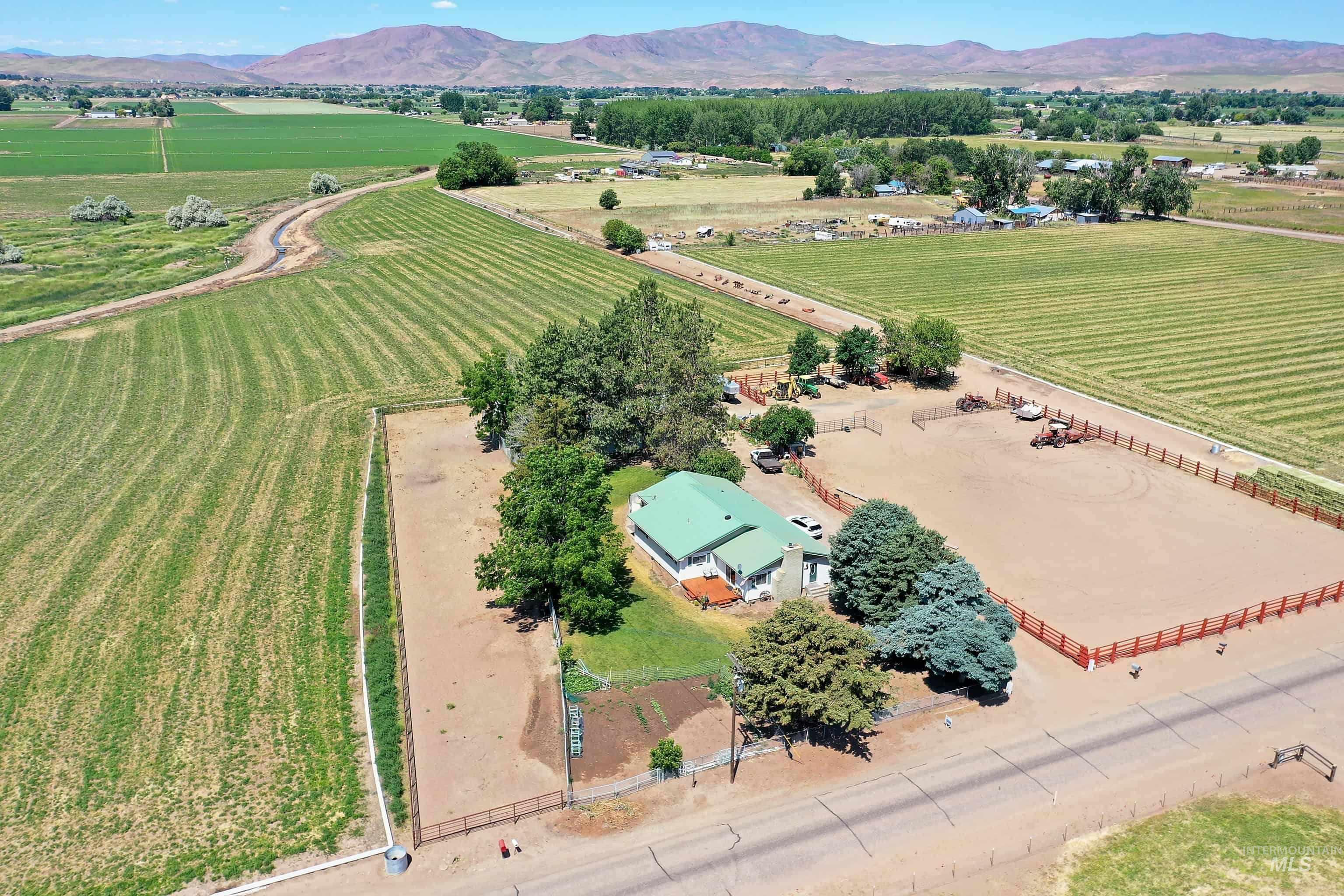 733 Pringle Rd, Weiser, Idaho 83672, 3 Bedrooms, 2 Bathrooms, Farm & Ranch For Sale, Price $1,200,000, 98950257
