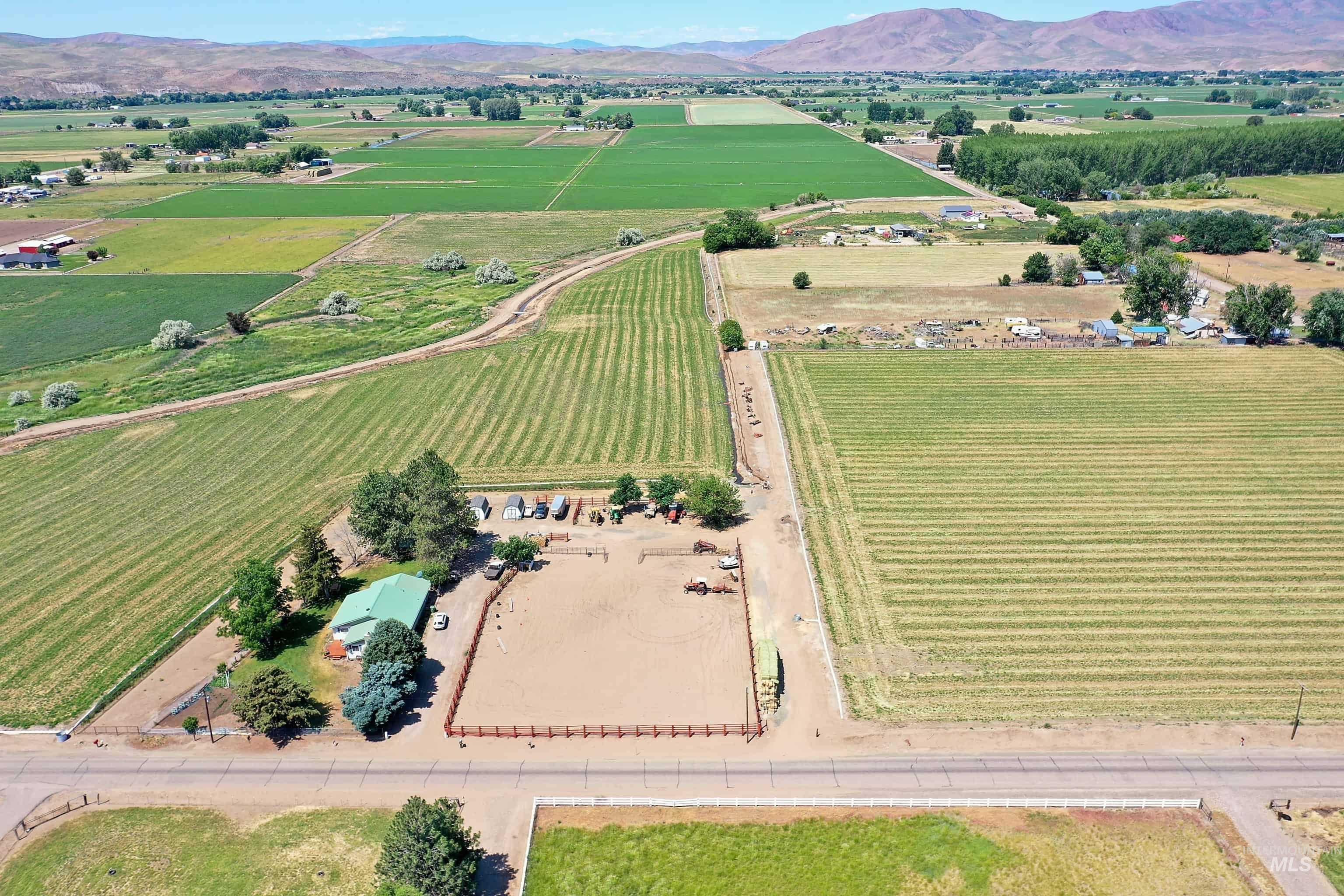 733 Pringle Rd, Weiser, Idaho 83672, 3 Bedrooms, 2 Bathrooms, Farm & Ranch For Sale, Price $1,200,000, 98950257