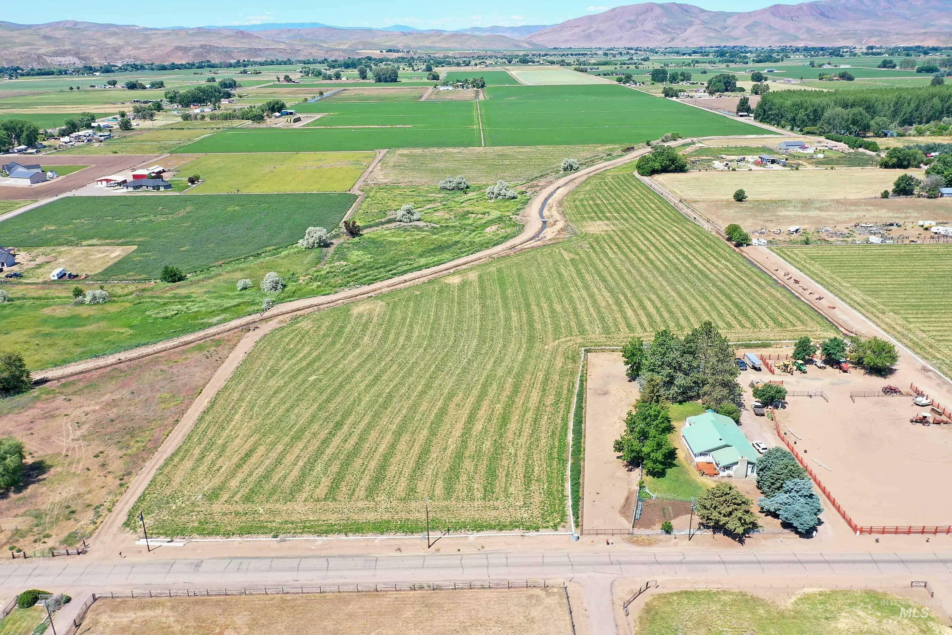 733 Pringle Rd, Weiser, Idaho 83672, 3 Bedrooms, 2 Bathrooms, Farm & Ranch For Sale, Price $1,200,000, 98950257