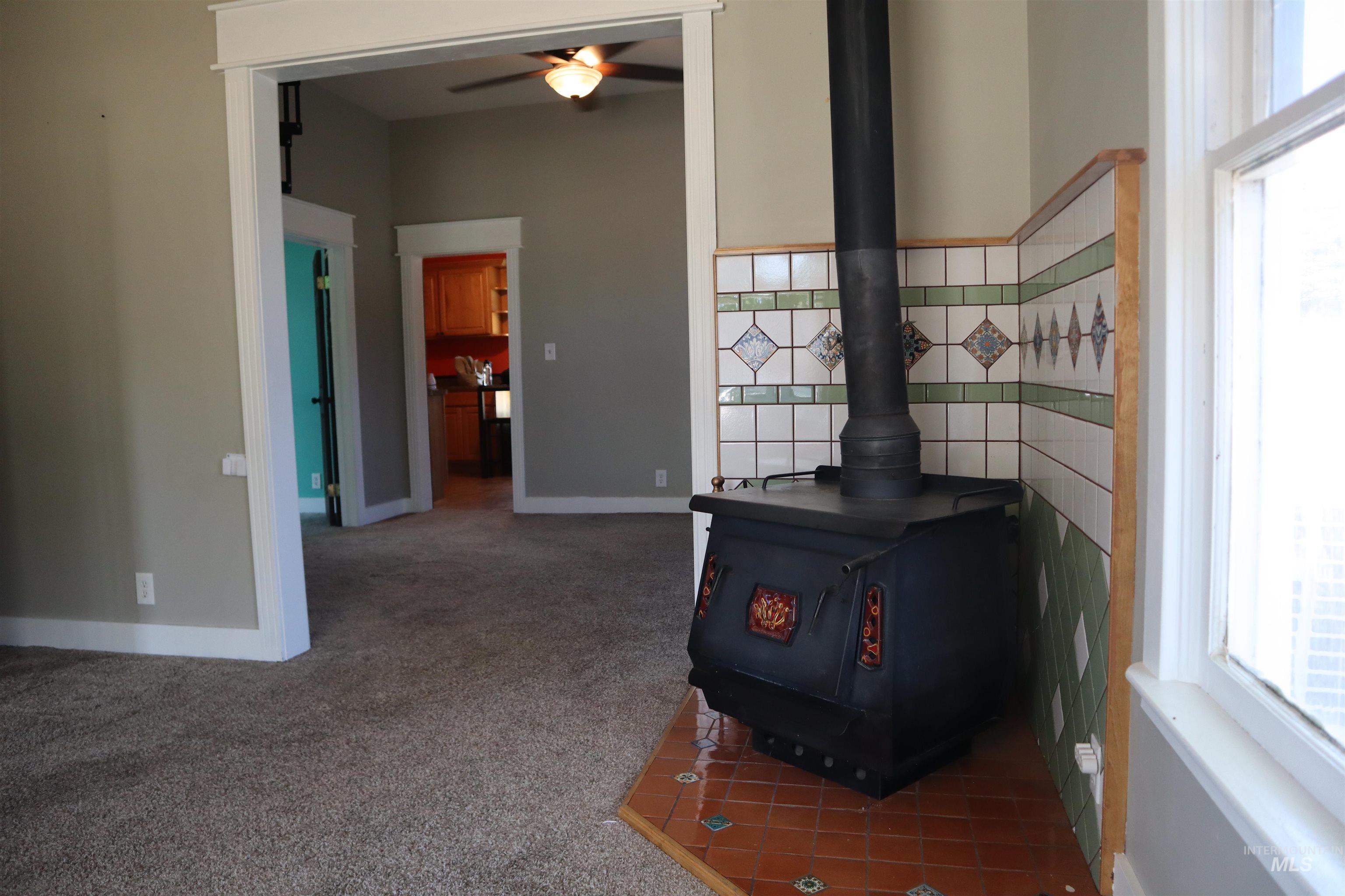 585 N 5th E, Mountain Home, Idaho 83647, 2 Bedrooms, 1 Bathroom, Residential For Sale, Price $255,000, 98950267