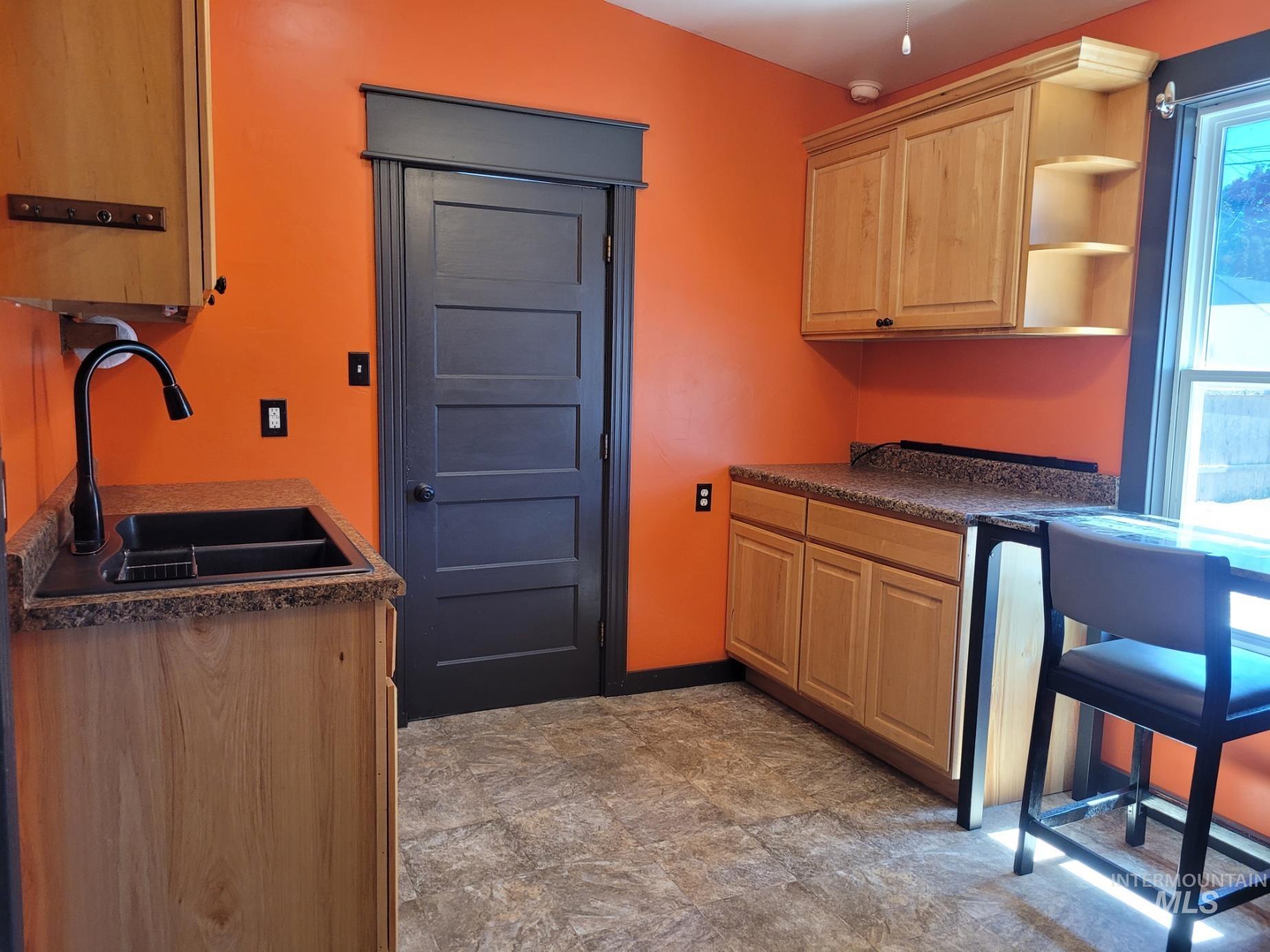 585 N 5th E, Mountain Home, Idaho 83647, 2 Bedrooms, 1 Bathroom, Residential For Sale, Price $255,000, 98950267