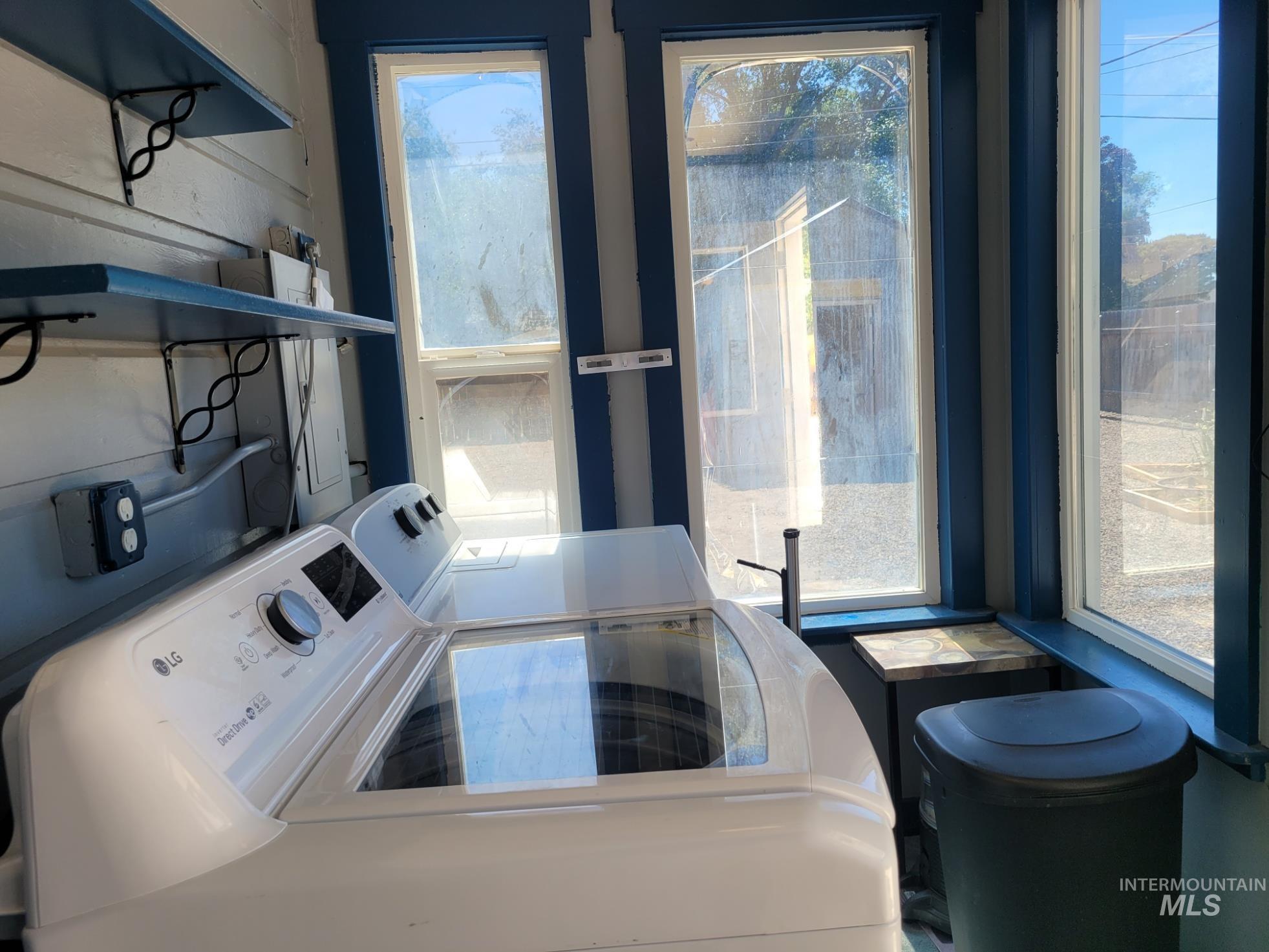 585 N 5th E, Mountain Home, Idaho 83647, 2 Bedrooms, 1 Bathroom, Residential For Sale, Price $255,000, 98950267