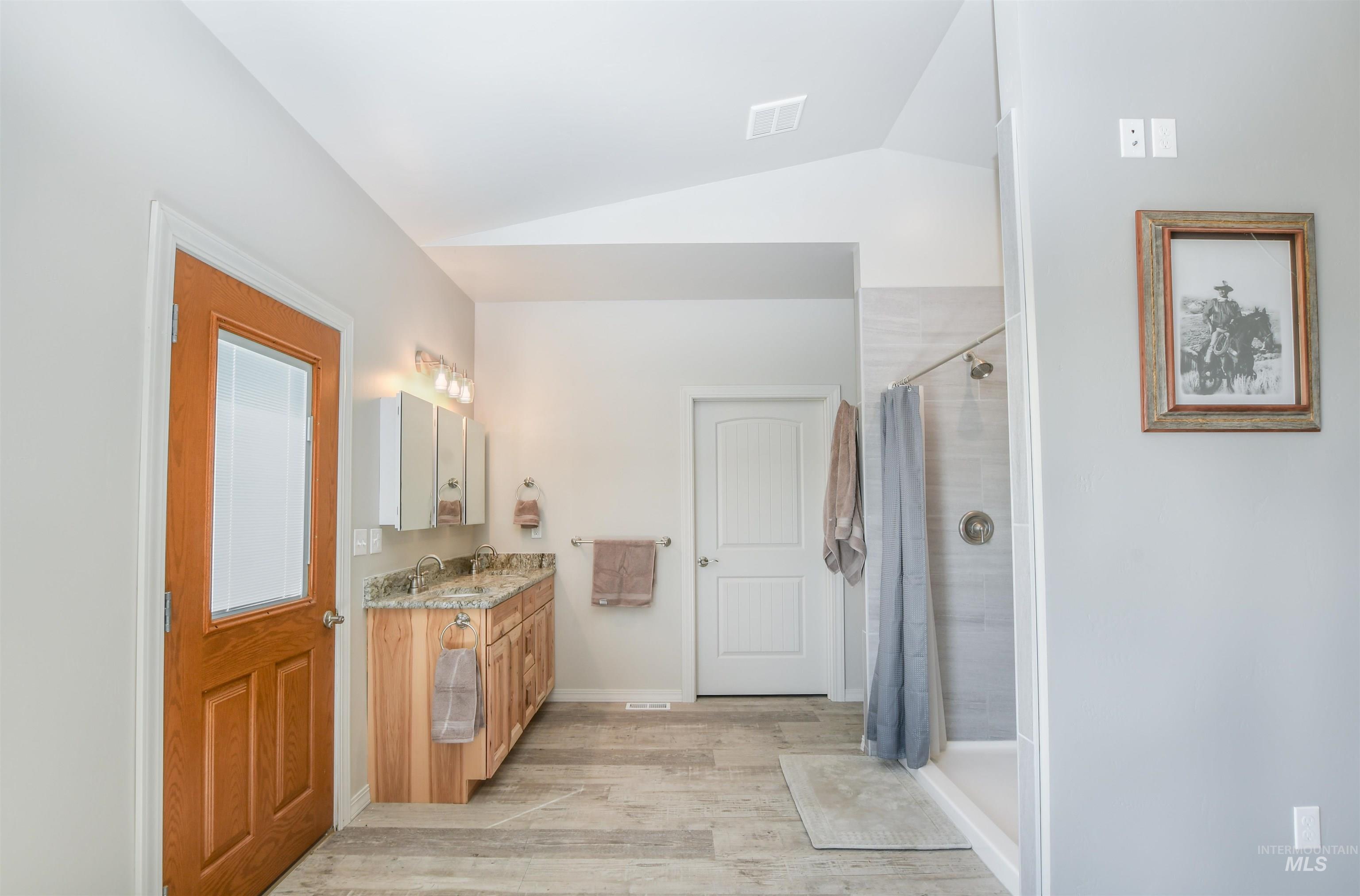 1190 Devils Elbow Road, Weiser, Idaho 83672, 3 Bedrooms, 2 Bathrooms, Residential For Sale, Price $825,000, 98950269