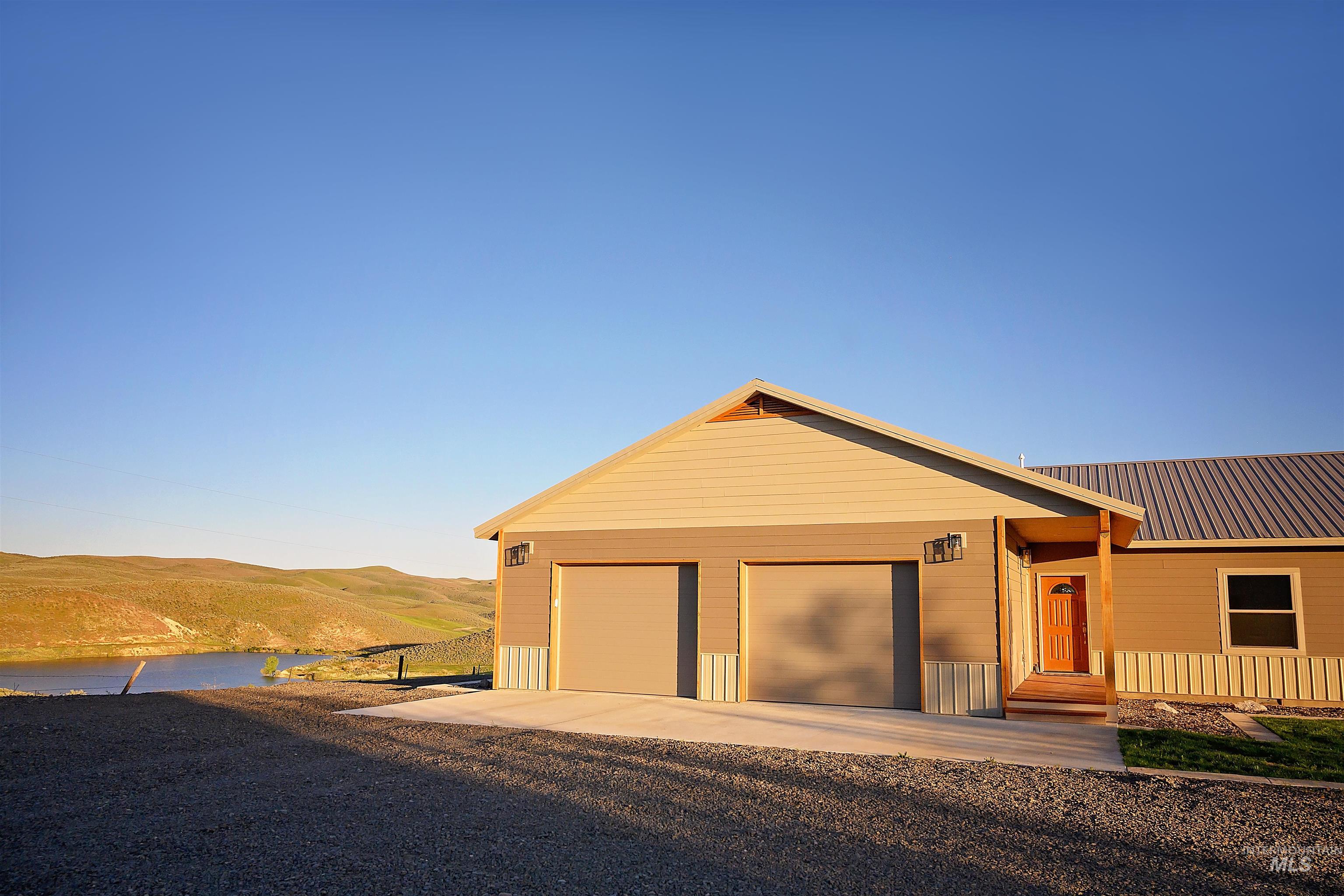 1190 Devils Elbow Road, Weiser, Idaho 83672, 3 Bedrooms, 2 Bathrooms, Residential For Sale, Price $825,000, 98950269