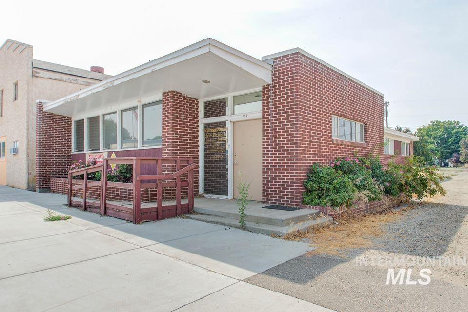 112 S Plymouth Ave, New Plymouth, Idaho 83655, 2 Bedrooms, 1 Room, Business/Commercial For Sale, Price $299,000, 98950279
