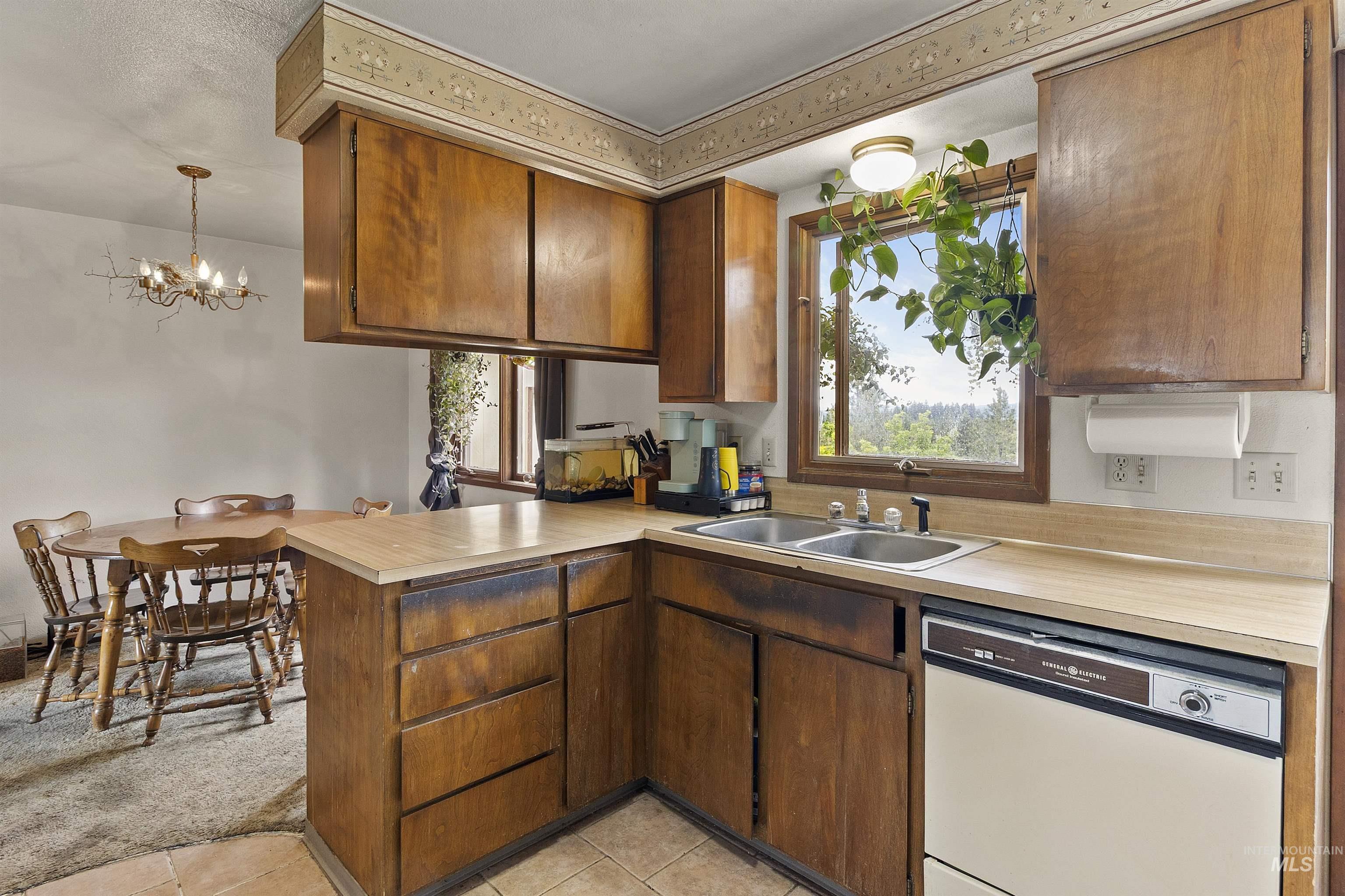 1090 Desjardin Road, Deary, Idaho 83823, 3 Bedrooms, 2 Bathrooms, Residential For Sale, Price $525,000, 98950285