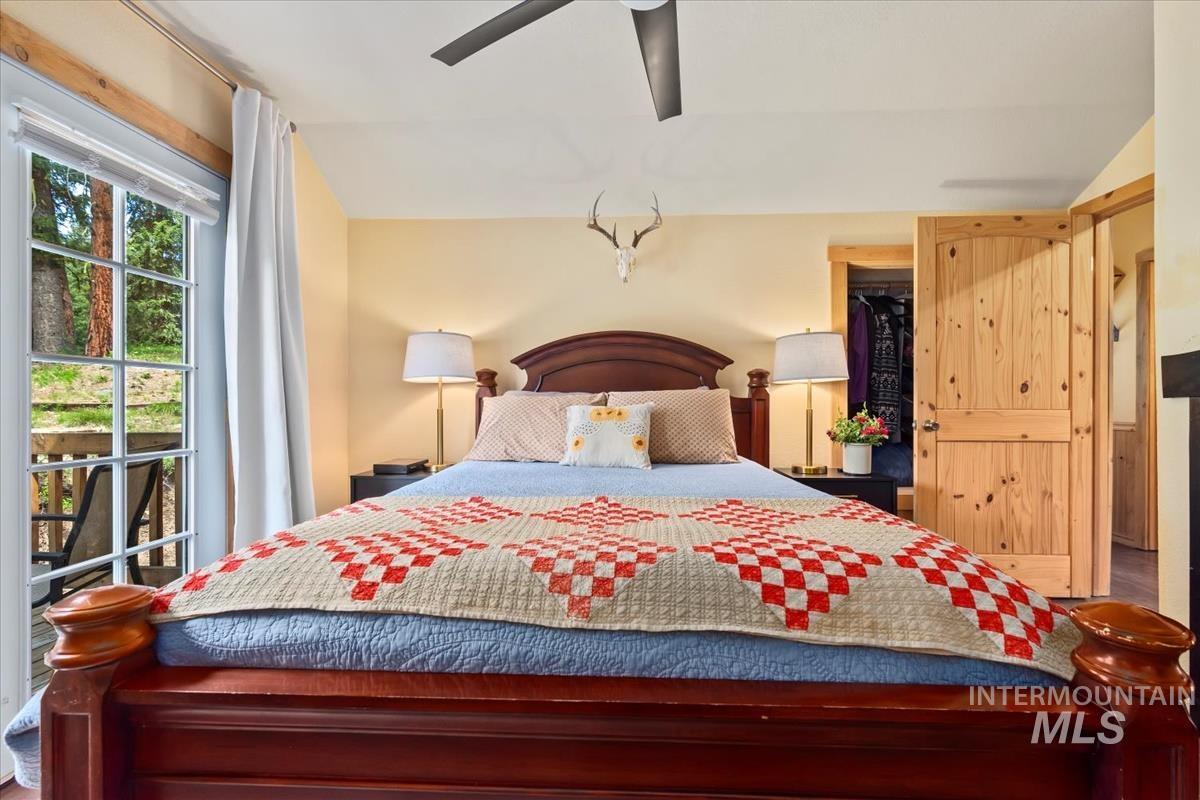 150 W Yuba Vista Dr, Atlanta, Idaho 83716, 2 Bedrooms, 2 Bathrooms, Residential For Sale, Price $392,000, 98950304