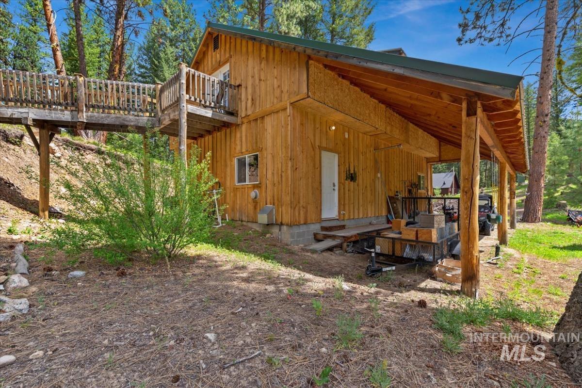 150 W Yuba Vista Dr, Atlanta, Idaho 83716, 2 Bedrooms, 2 Bathrooms, Residential For Sale, Price $392,000, 98950304