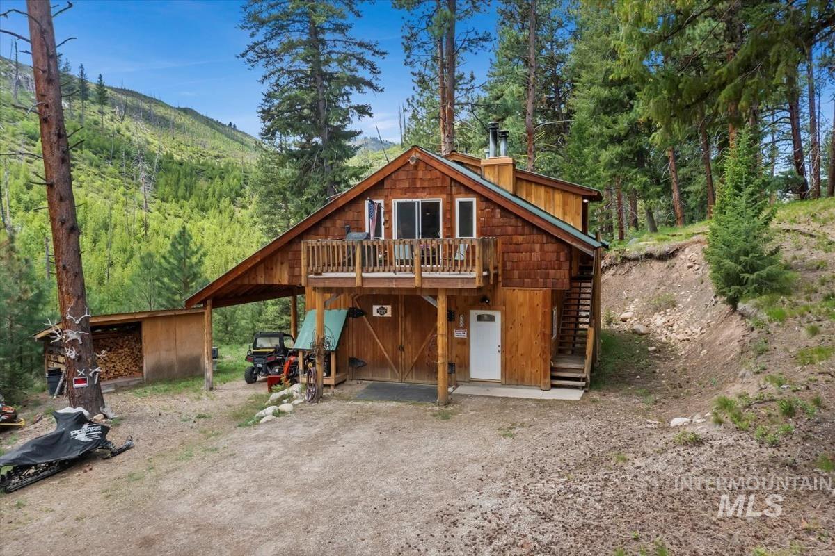 150 W Yuba Vista Dr, Atlanta, Idaho 83716, 2 Bedrooms, 2 Bathrooms, Residential For Sale, Price $392,000, 98950304