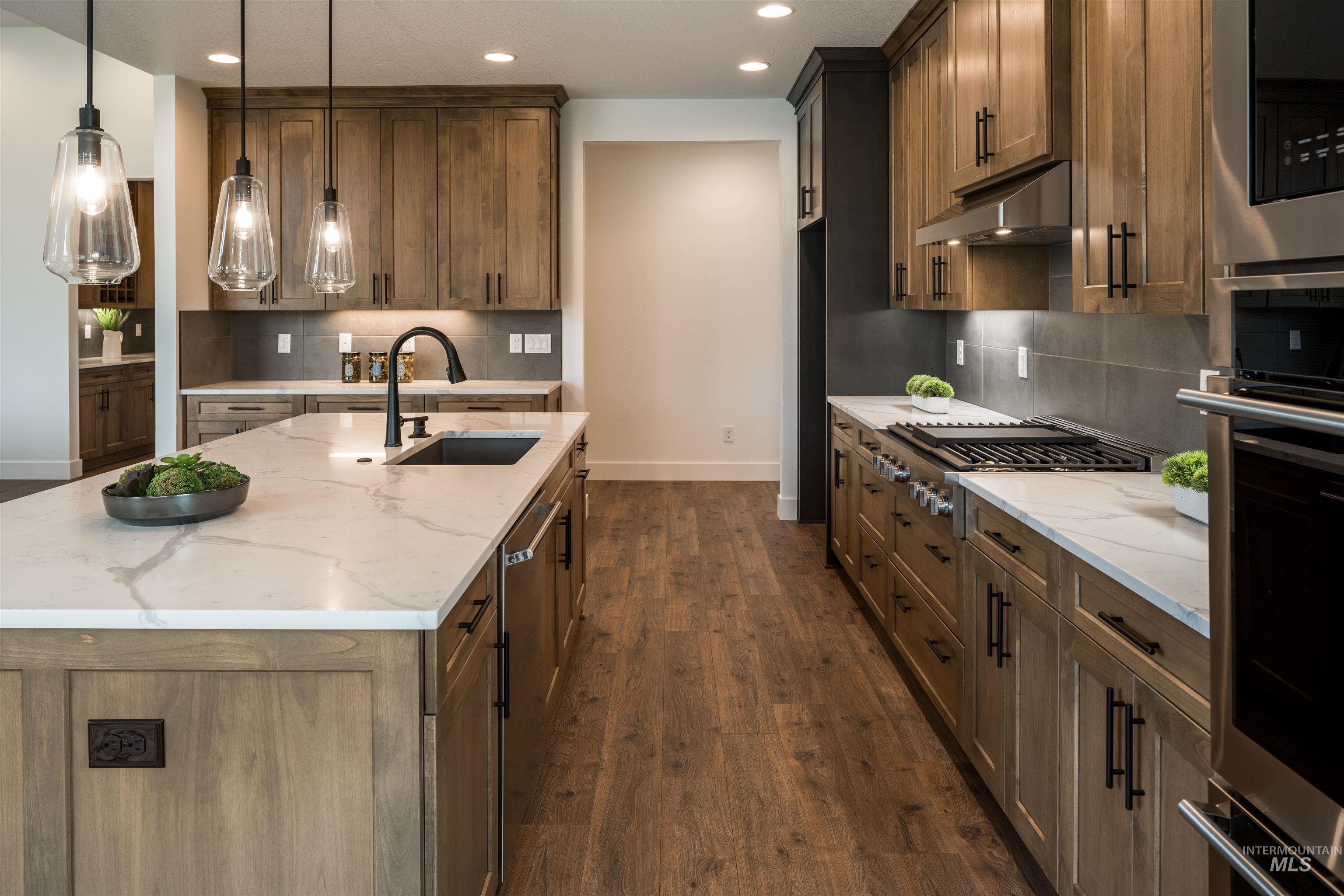 7564 W Flathead Lake Street, Eagle, Idaho 83616, 3 Bedrooms, 2.5 Bathrooms, Residential For Sale, Price $924,900, 98950307