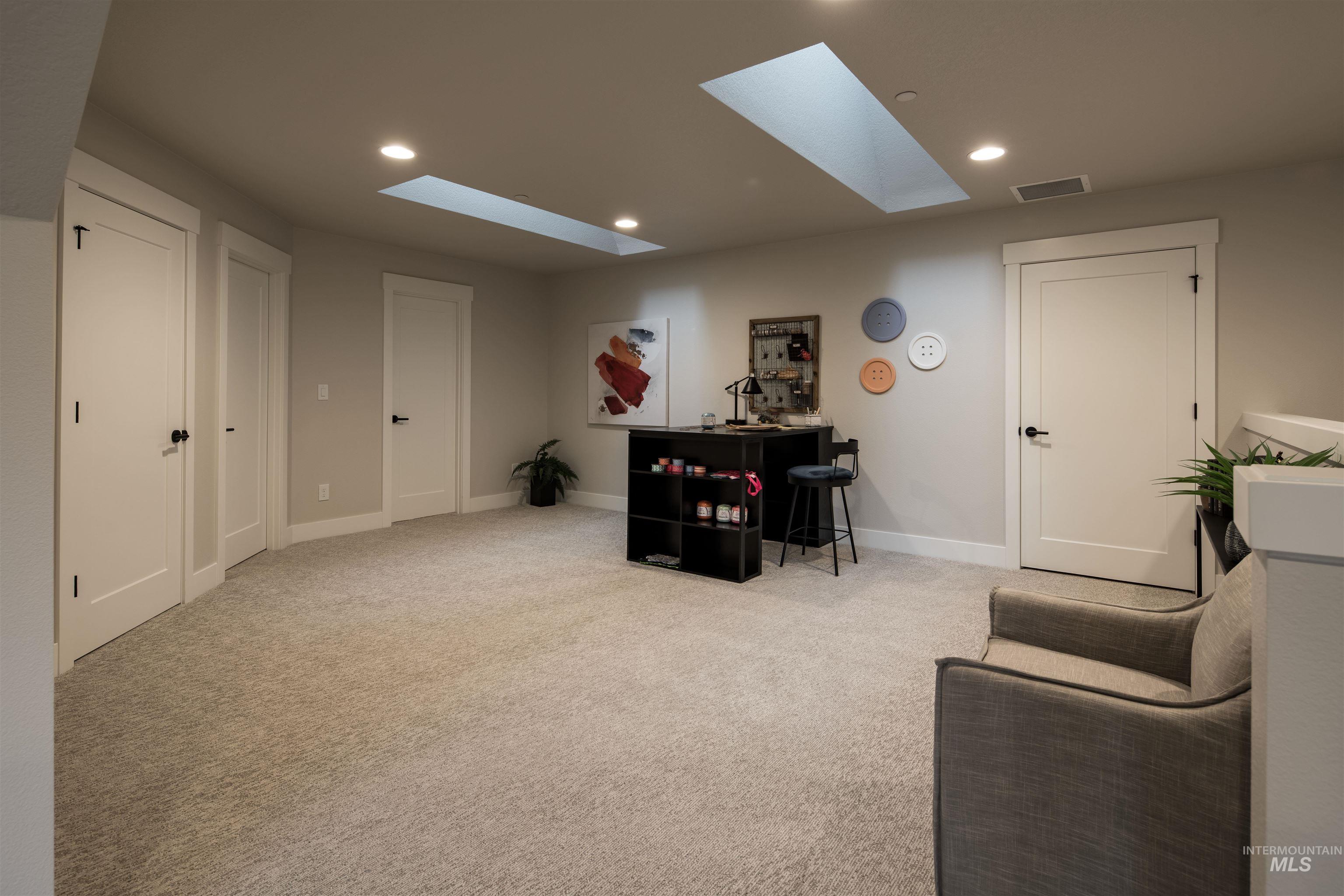 7588 W Flathead Lake Street, Eagle, Idaho 83616, 4 Bedrooms, 3.5 Bathrooms, Residential For Sale, Price $999,900, 98950308