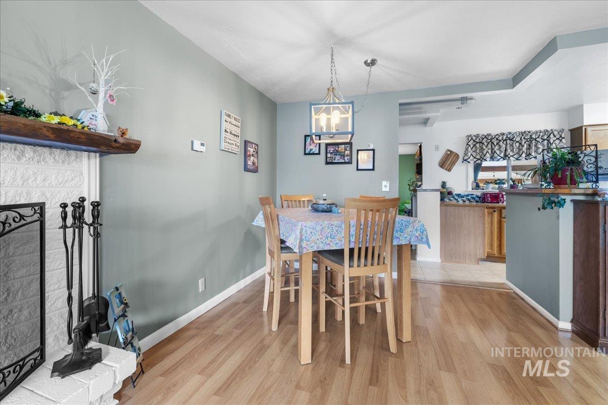 712 S.W 4th SW 4th, Fruitland, Idaho 83660, 4 Bedrooms, 4 Bathrooms, Residential For Sale, Price $419,900, 98950309