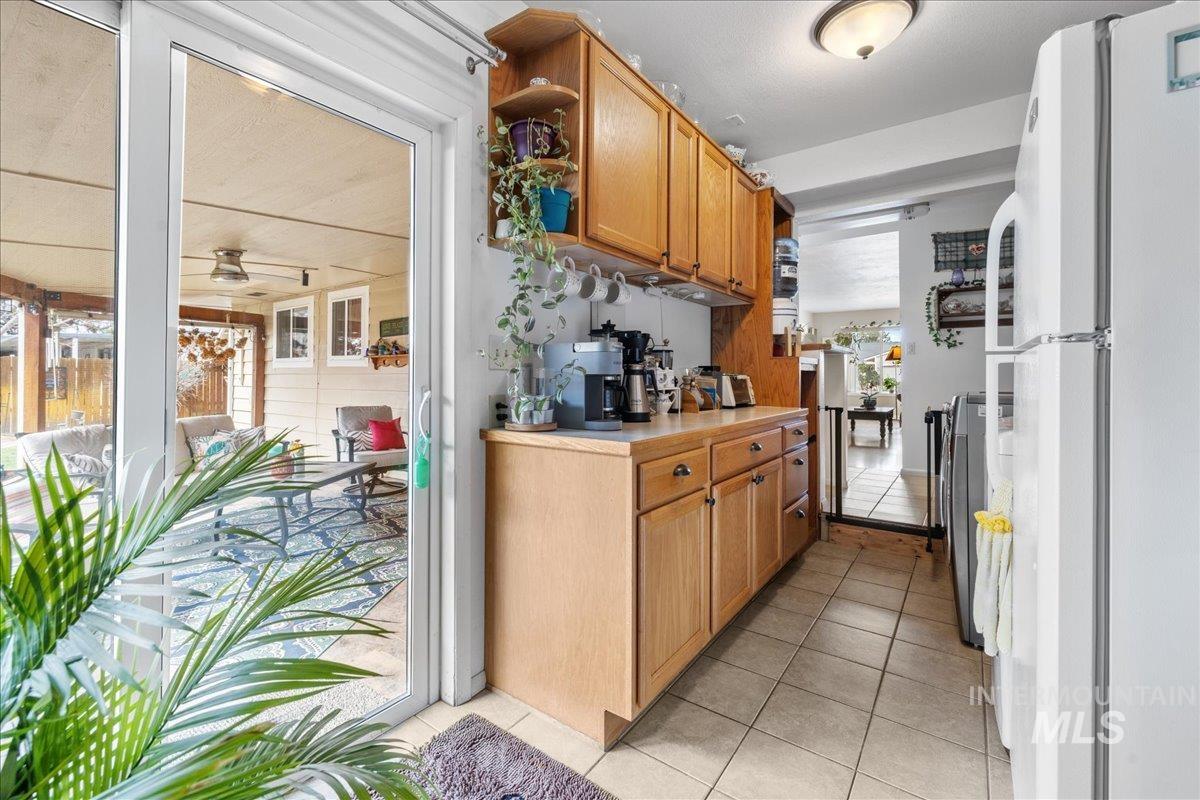 712 S.W 4th SW 4th, Fruitland, Idaho 83660, 4 Bedrooms, 4 Bathrooms, Residential For Sale, Price $419,900, 98950309