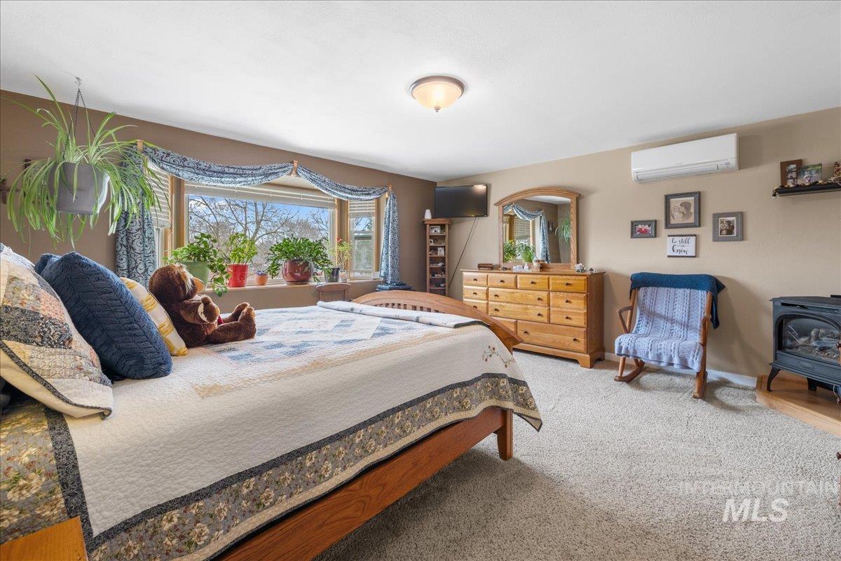 712 S.W 4th SW 4th, Fruitland, Idaho 83660, 4 Bedrooms, 4 Bathrooms, Residential For Sale, Price $419,900, 98950309