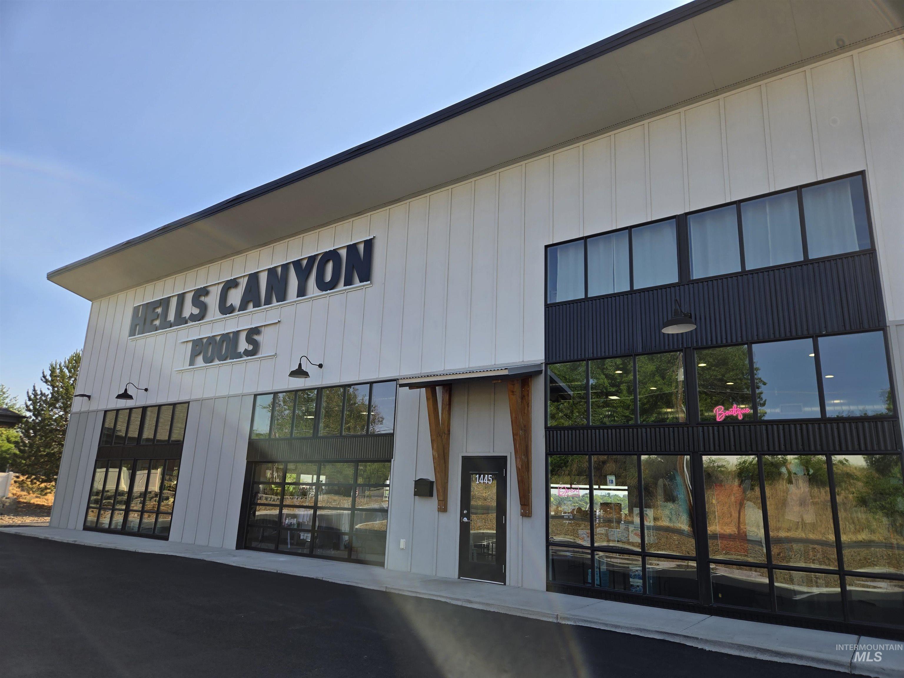 1445 5th St, Clarkston, Washington 99403, Business/Commercial For Sale, Price $1,250,000, 98950313