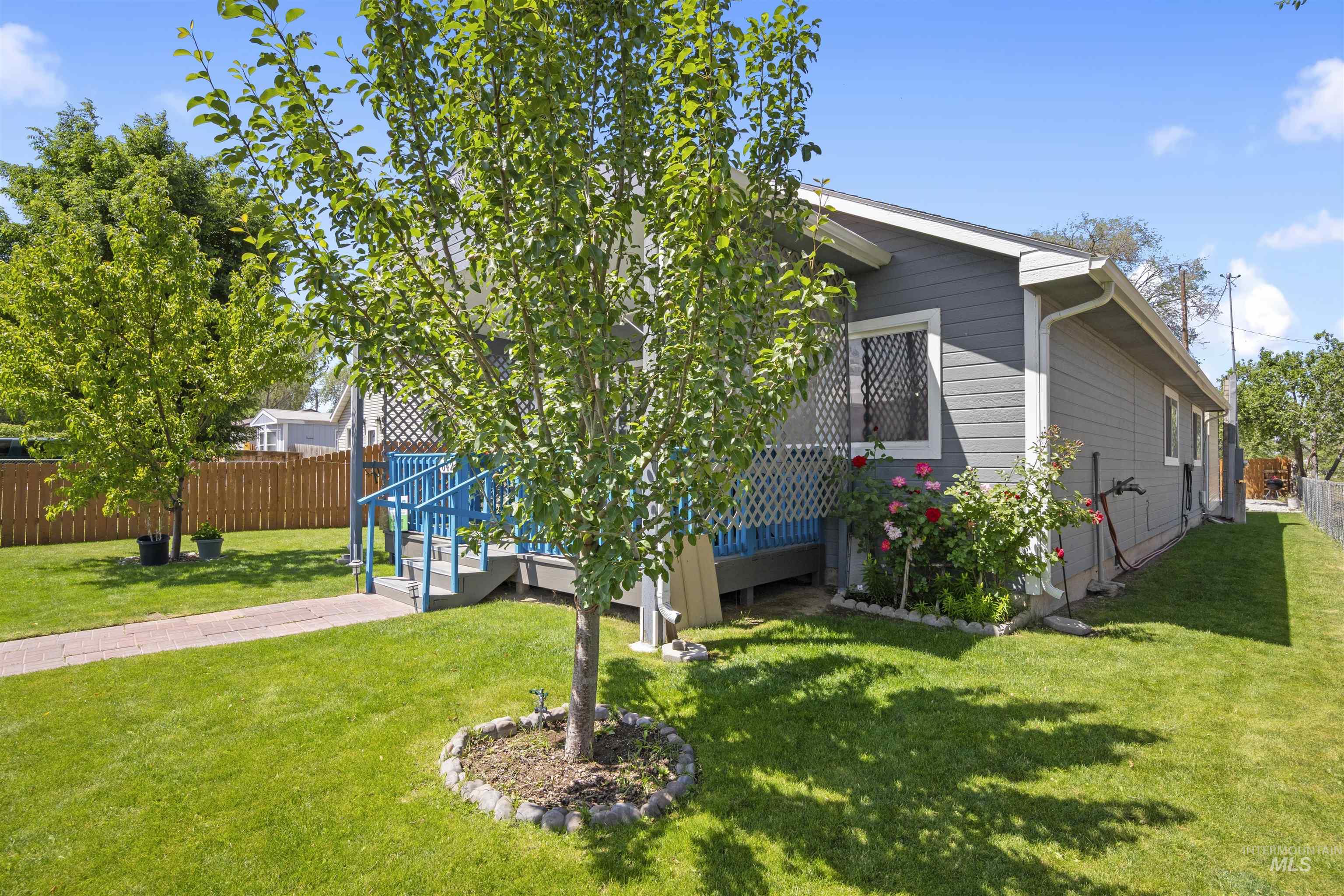 642 Oak St., Twin Falls, Idaho 83301, 3 Bedrooms, 1 Bathroom, Residential For Sale, Price $314,900, 98950325