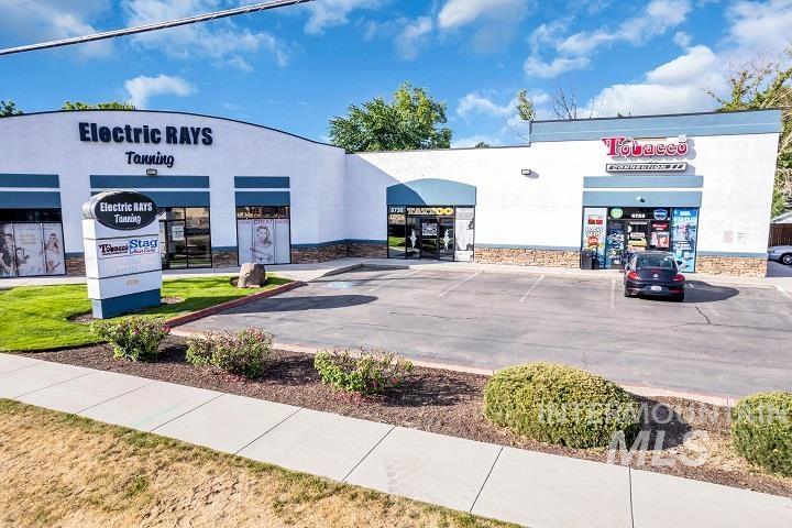 6728-6734 W State Street, Boise, ID 83714, Garden City, Idaho 83714, Business/Commercial For Sale, Price $215,059,200, 98950339