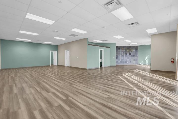 6728-6734 W State Street, Boise, ID 83714, Garden City, Idaho 83714, Business/Commercial For Sale, Price $215,059,200, 98950339