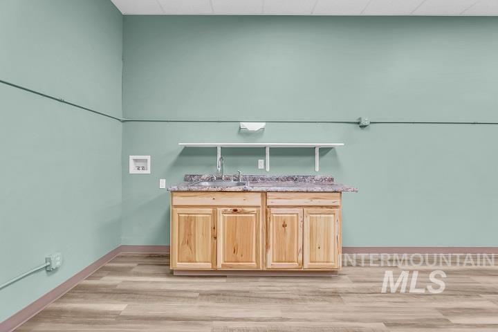 6728-6734 W State Street, Boise, ID 83714, Garden City, Idaho 83714, Business/Commercial For Sale, Price $215,059,200, 98950339