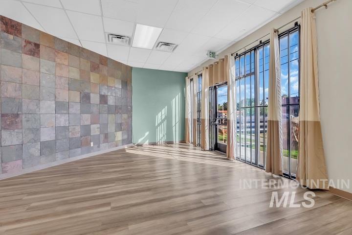 6728-6734 W State Street, Boise, ID 83714, Garden City, Idaho 83714, Business/Commercial For Sale, Price $215,059,200, 98950339