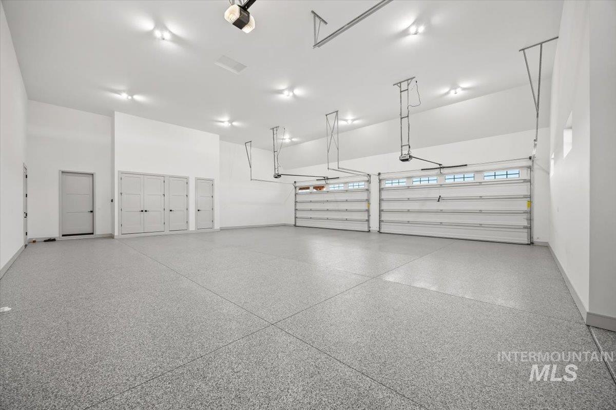 8860 Kemp Rd, Middleton, Idaho 83607, 4 Bedrooms, 2.5 Bathrooms, Residential For Sale, Price $1,595,000, 98950392