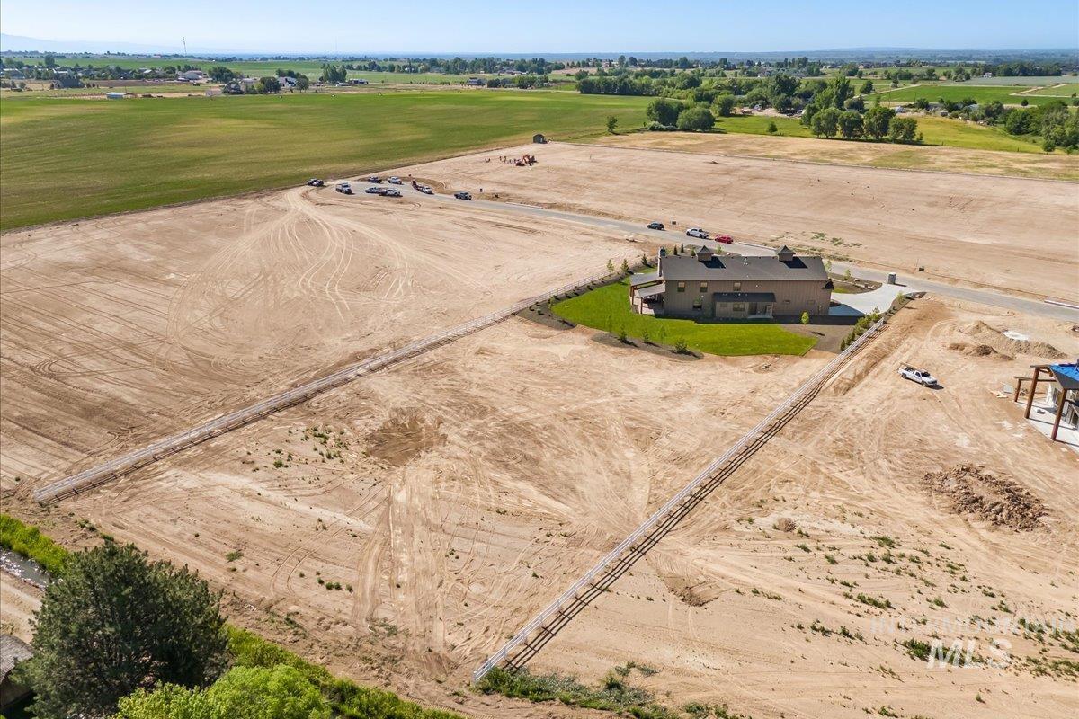 8860 Kemp Rd, Middleton, Idaho 83607, 4 Bedrooms, 2.5 Bathrooms, Residential For Sale, Price $1,595,000, 98950392