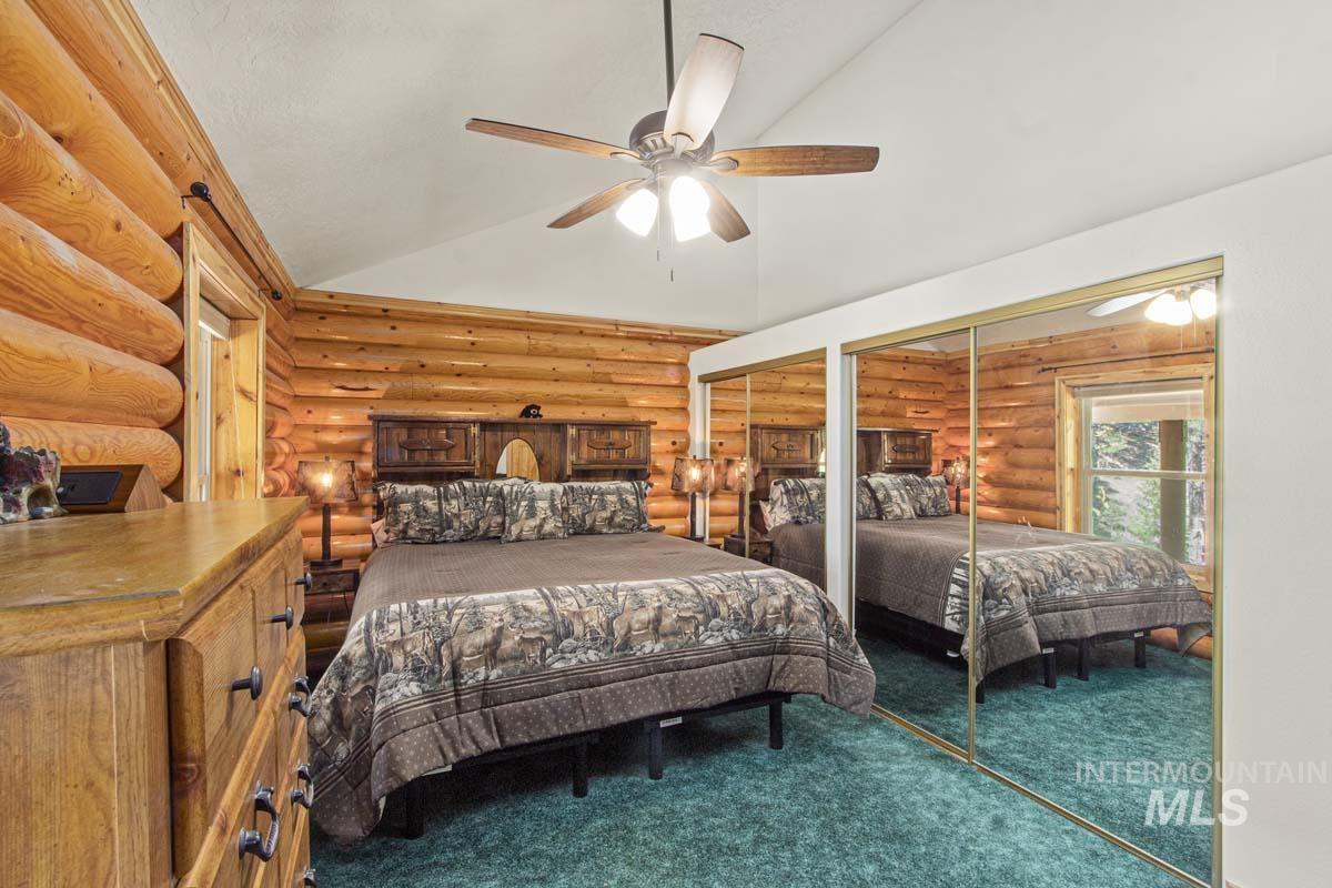 1650 Crown Point Parkway, Cascade, Idaho 83611, 3 Bedrooms, 3 Bathrooms, Residential For Sale, Price $879,000, 98950403