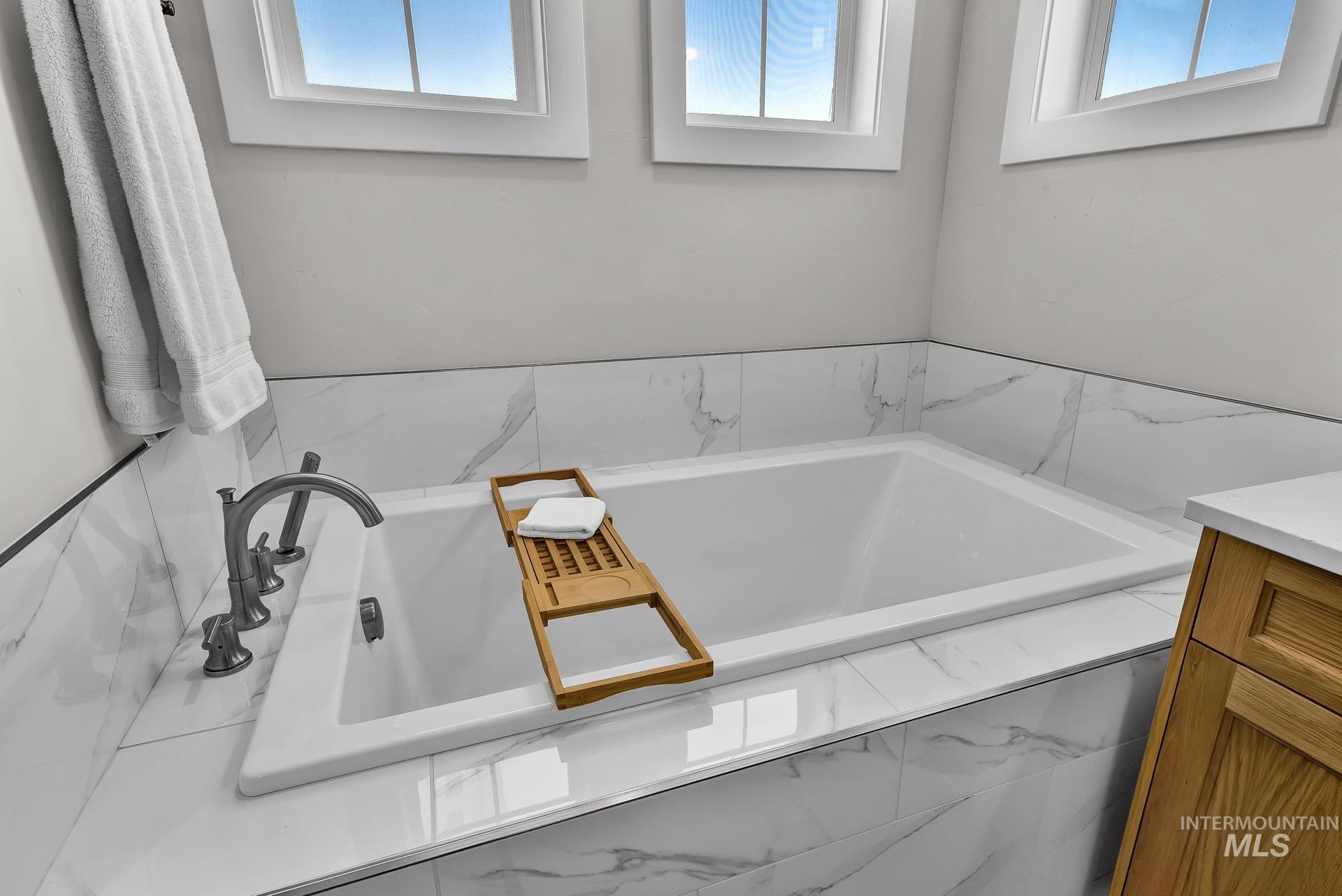 6109 S Tarrega Lane, Meridian, Idaho 83642, 5 Bedrooms, 4 Bathrooms, Residential For Sale, Price $2,599,000, 98950416